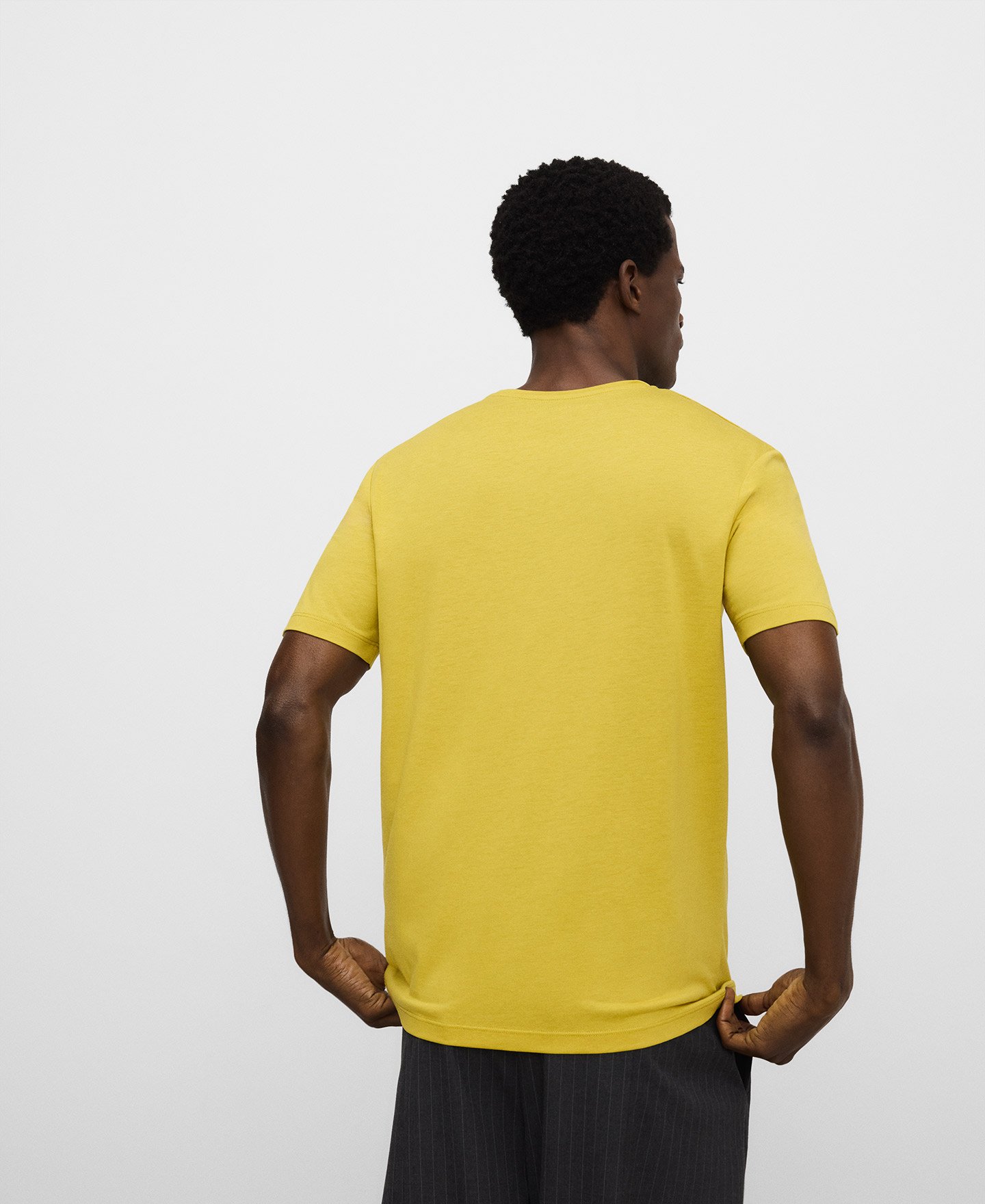 T-Shirt mit normaler Passform aus Lyocell und Baumwolle image number 2