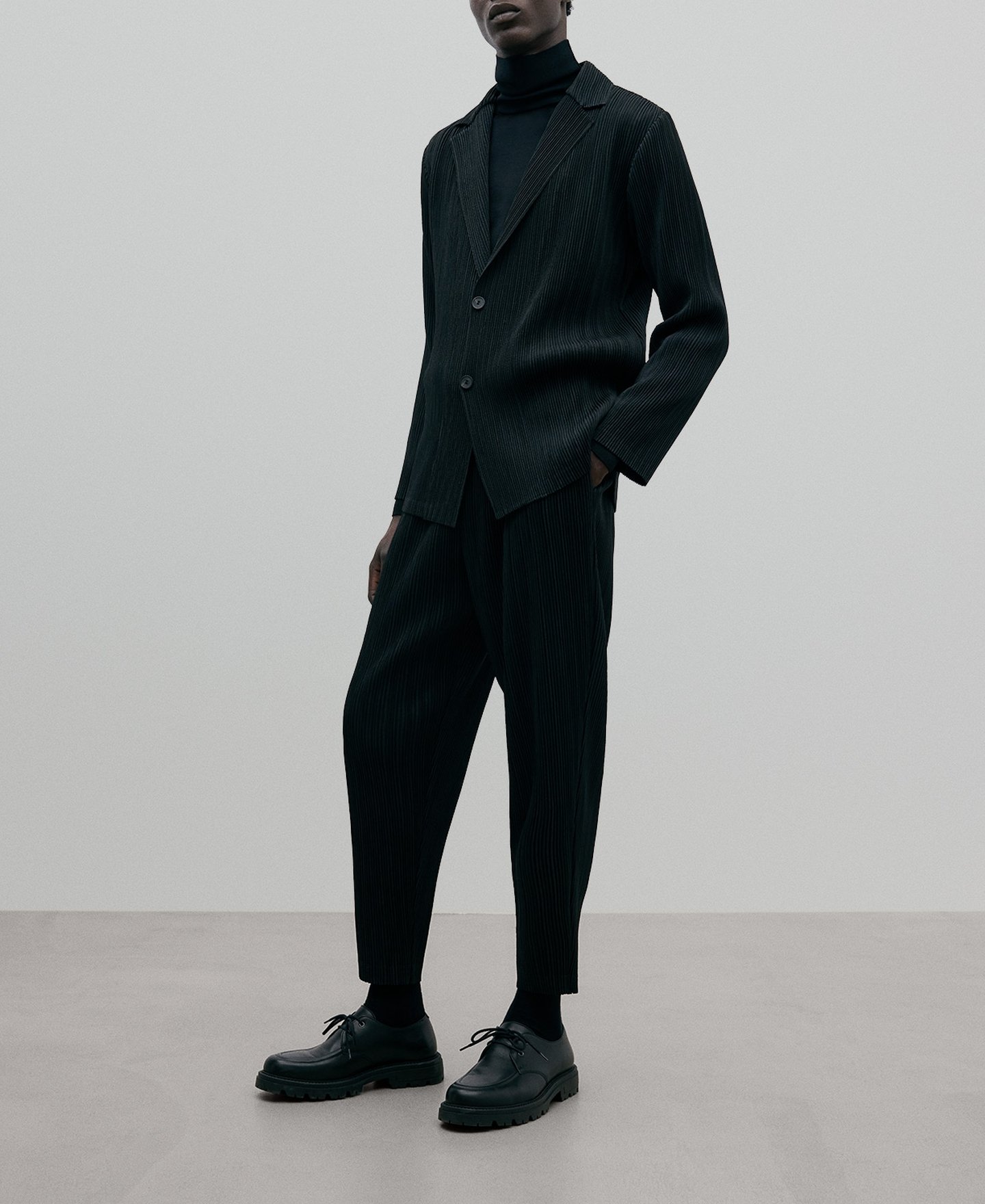 Blazer crinkle negro hombre image number 1
