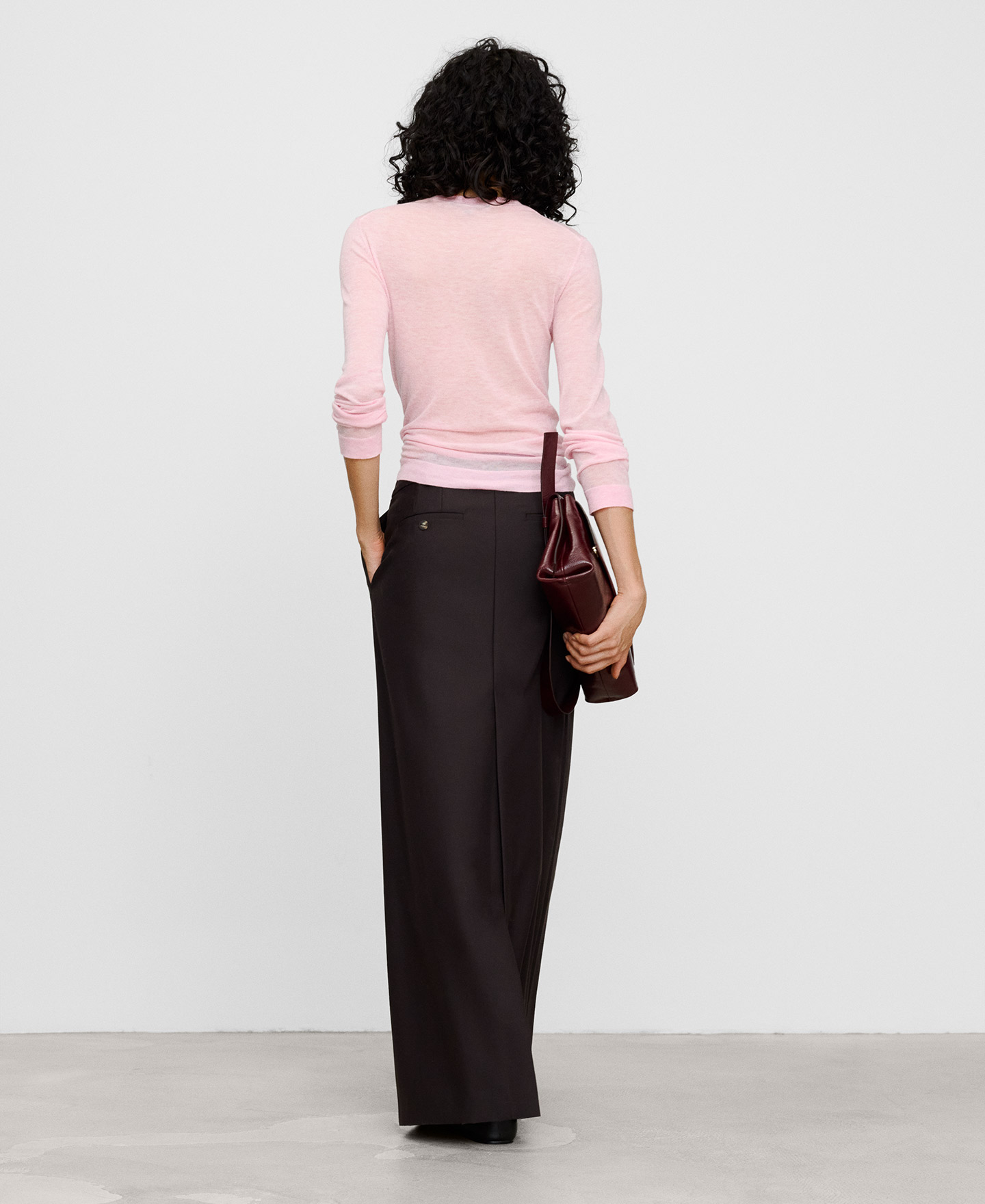 Merino wool fine knit fitted sweater image number 2