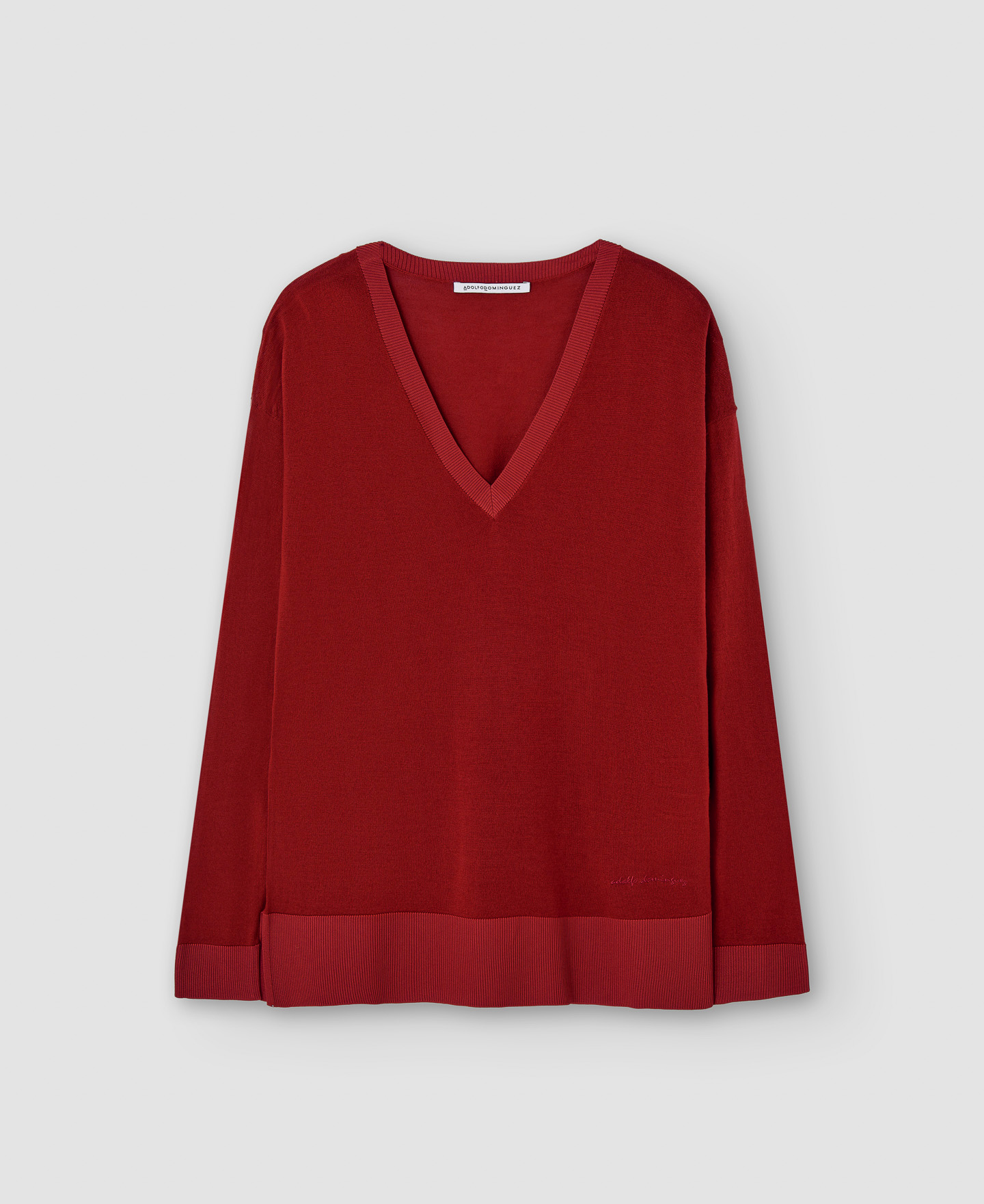 Merino wool V-neck sweater image number 4