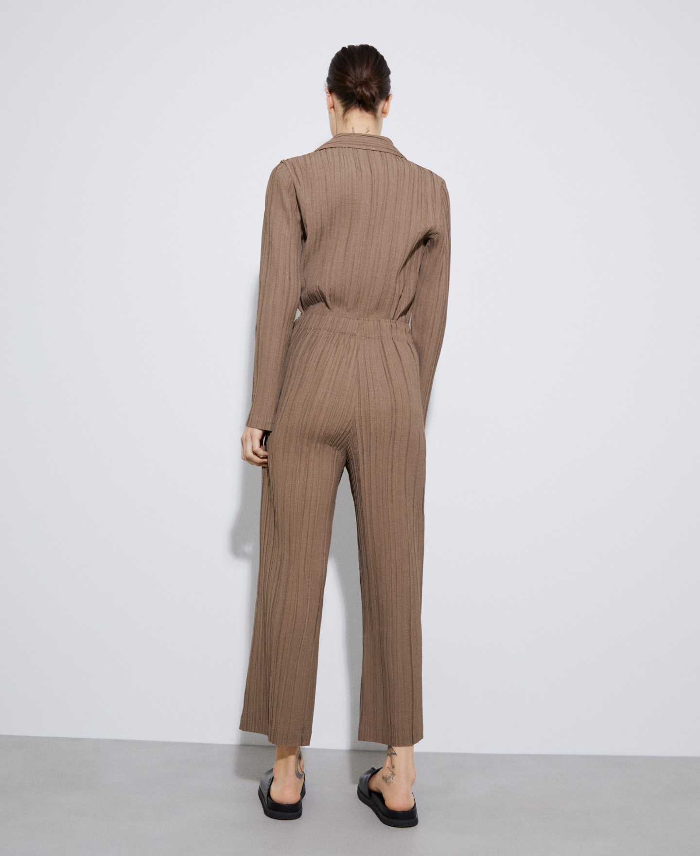 Crinkle trousers image number 2
