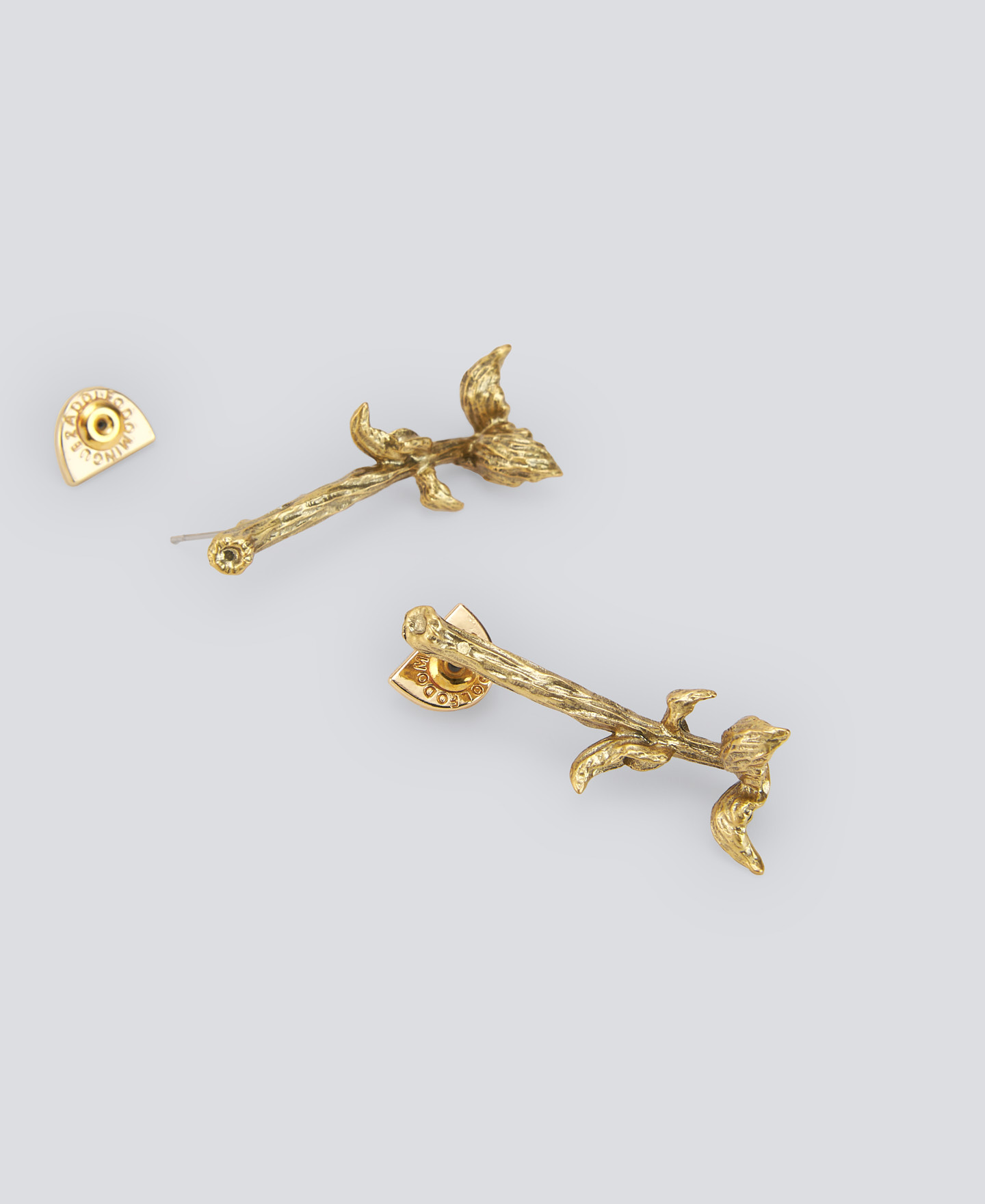 Boucles d'oreilles dorées pour femme image number 2