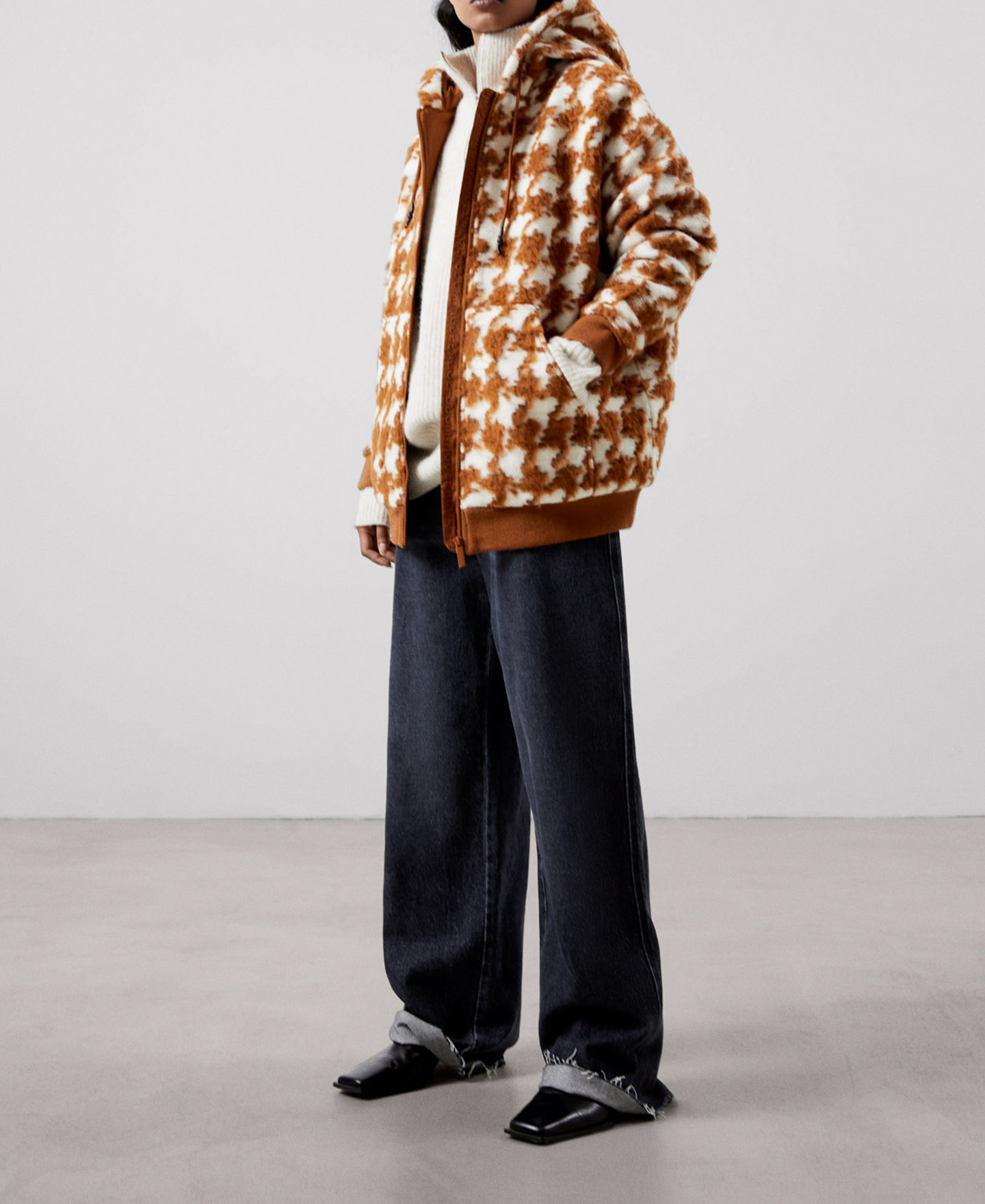 Cotton hooded jacket image number 1