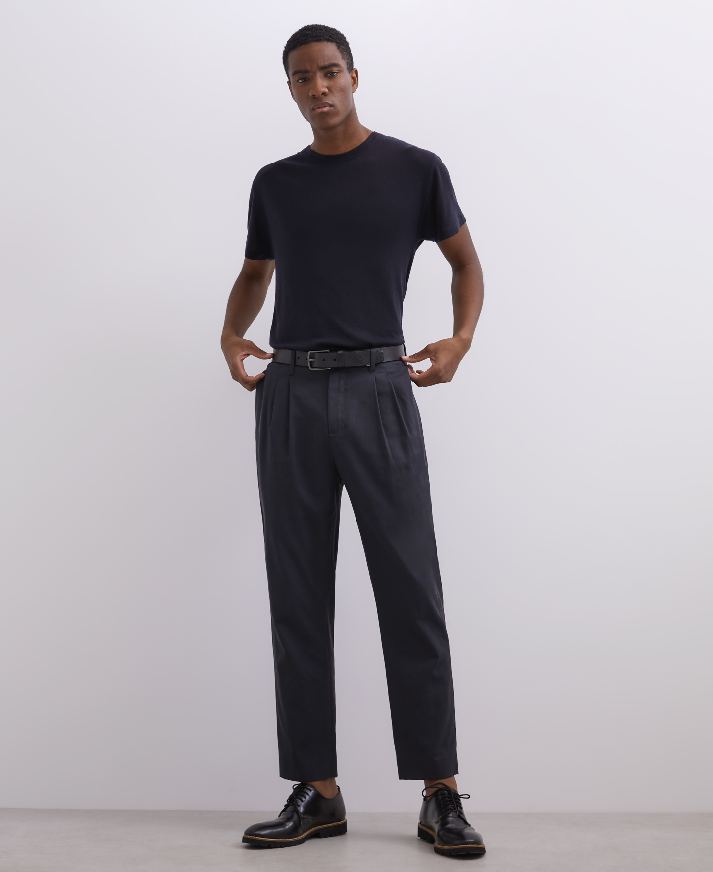Pantalón en twill lyocell y algodón image number 3