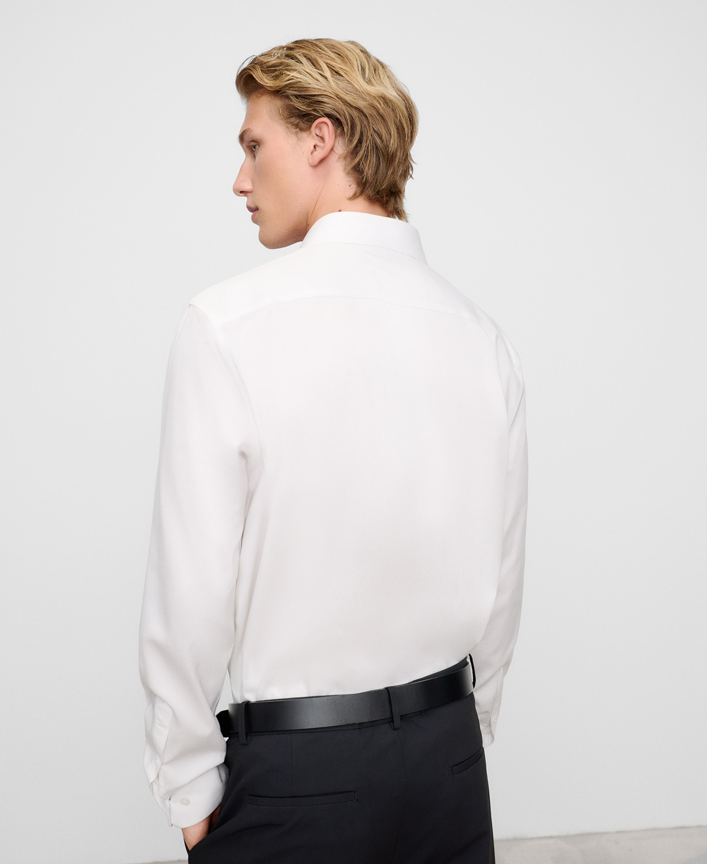 Slim fit spread collar shirt image number 2