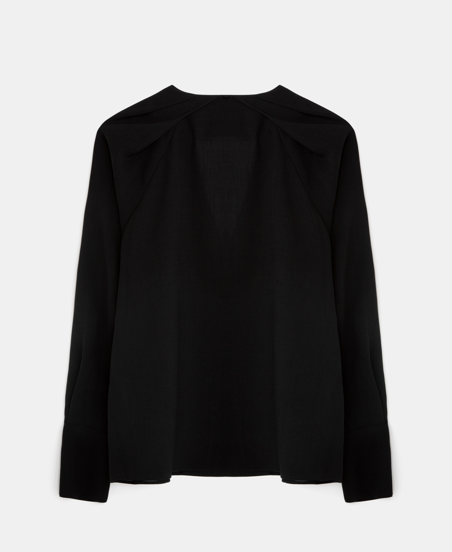 V-neck blouse with puffed sleeves image number 5