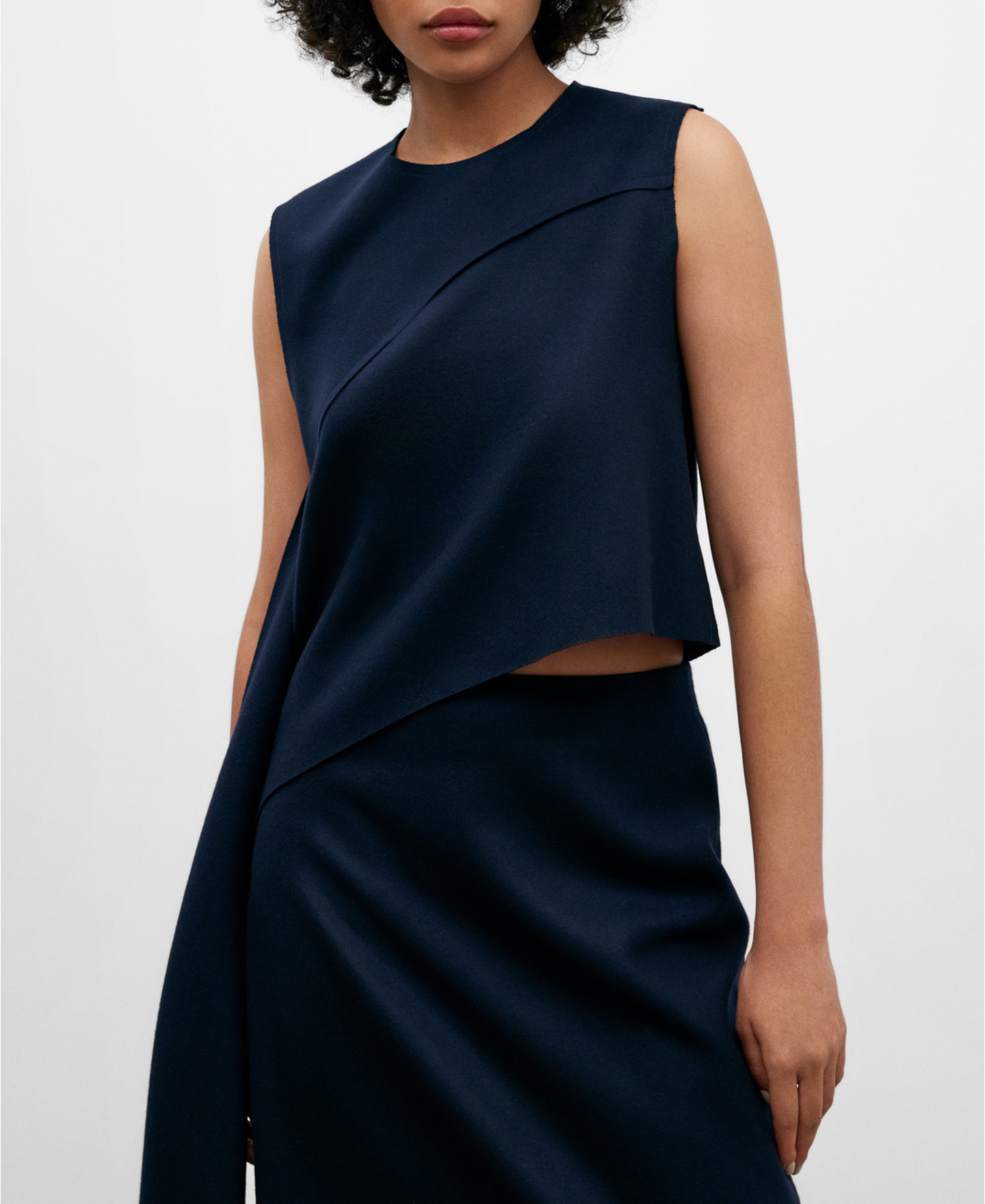Top tejido lana para mujer azul marino image number 0