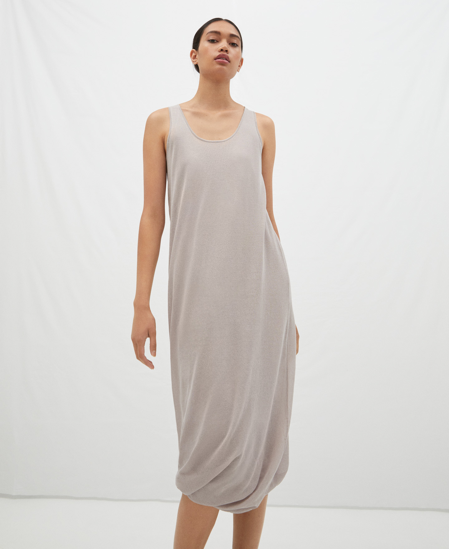 Balloon cut dress in viscose and nylon image number 0