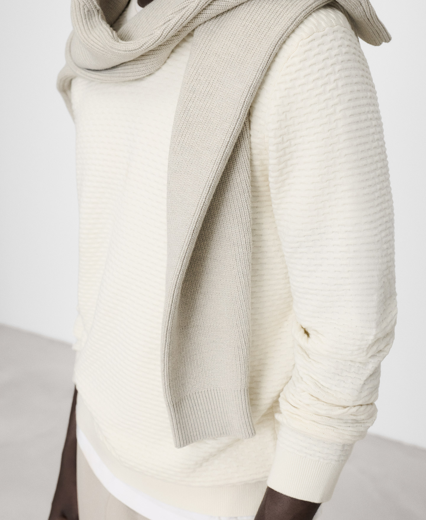 Organic cotton structured knit sweater image number 5