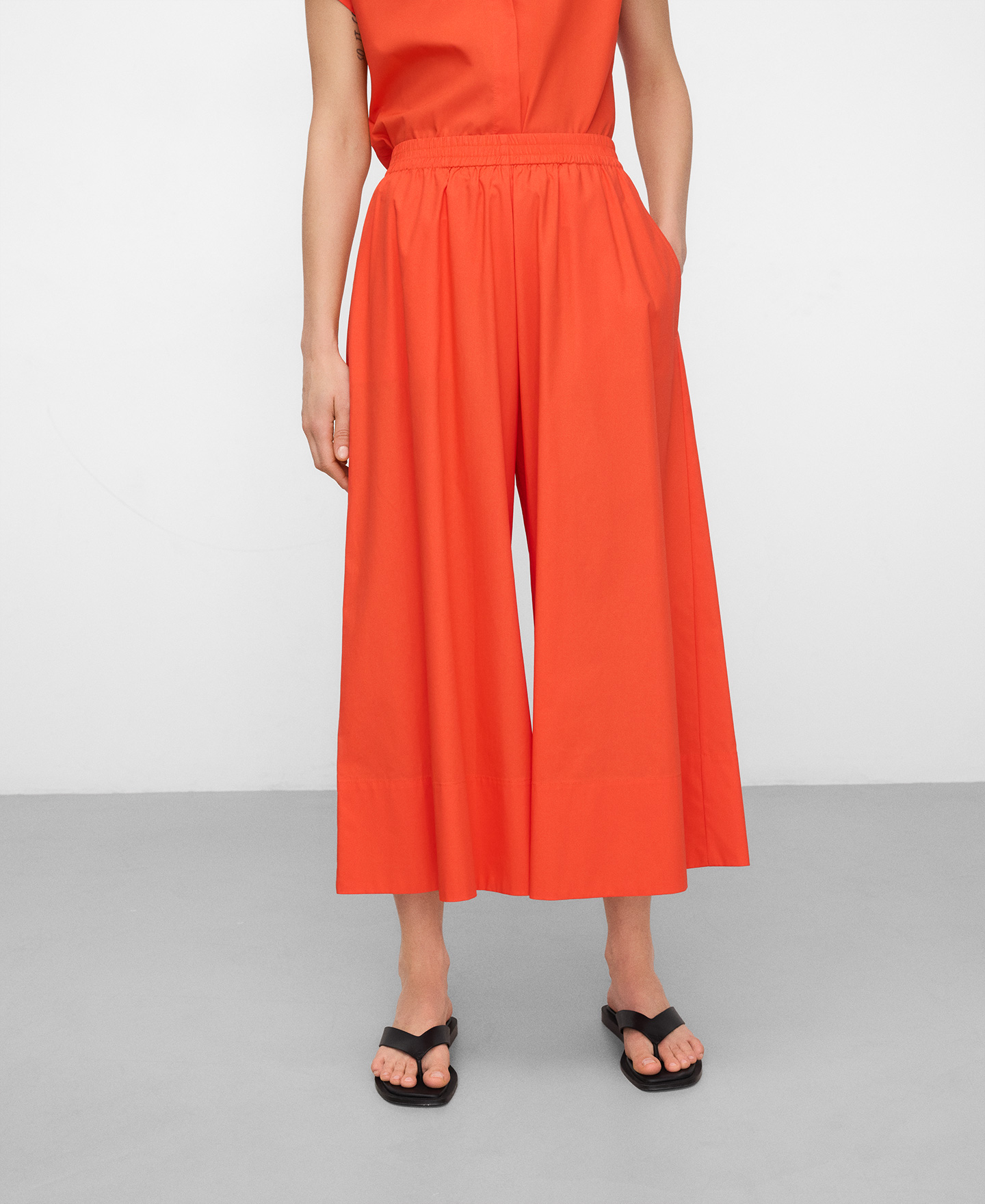 Wide-leg culotte trousers image number 0