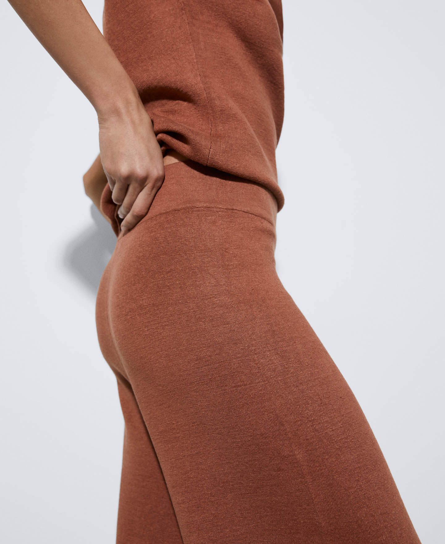 Linen culotte trousers image number 3