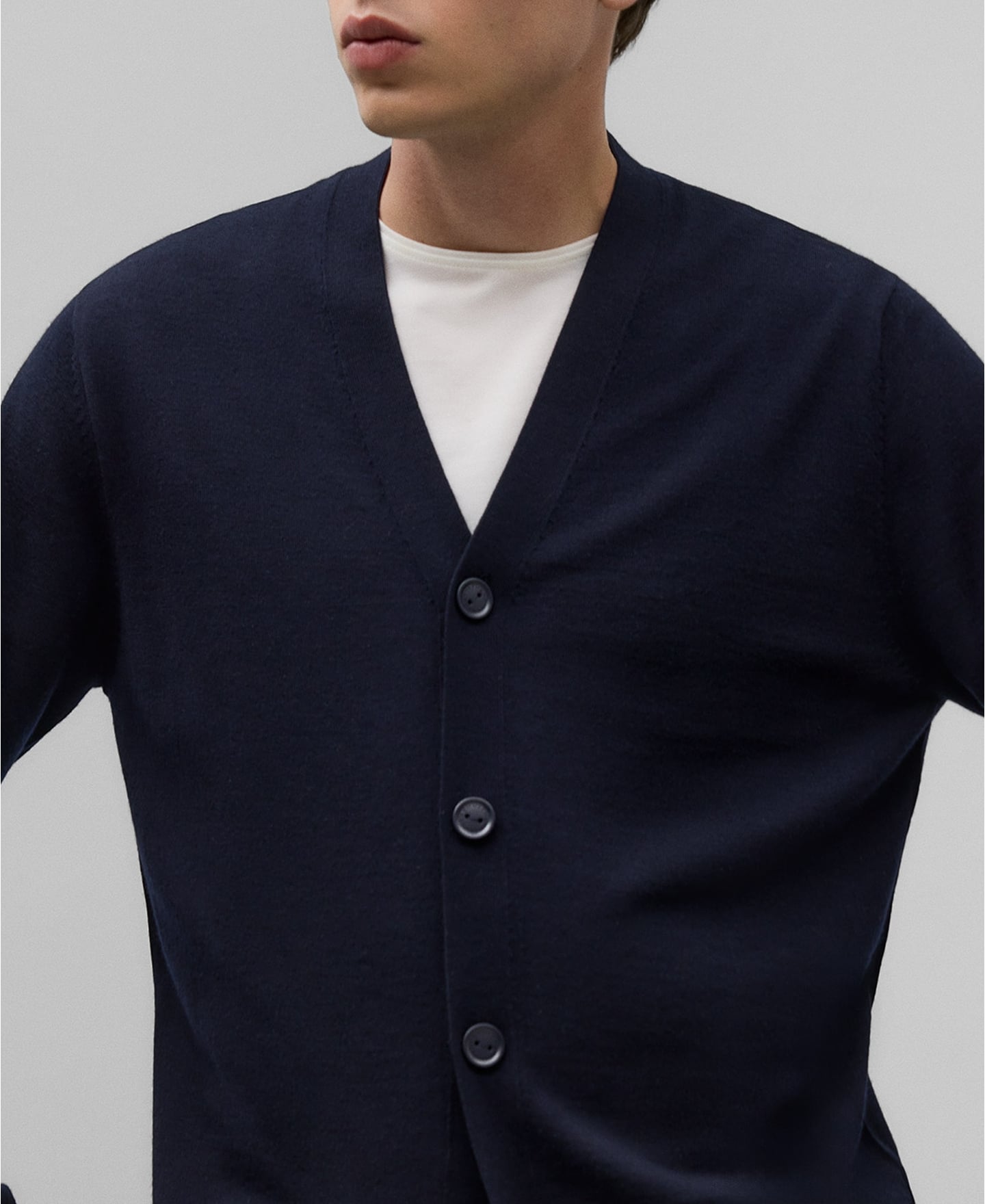Alpaca blend knit cardigan man image number 3