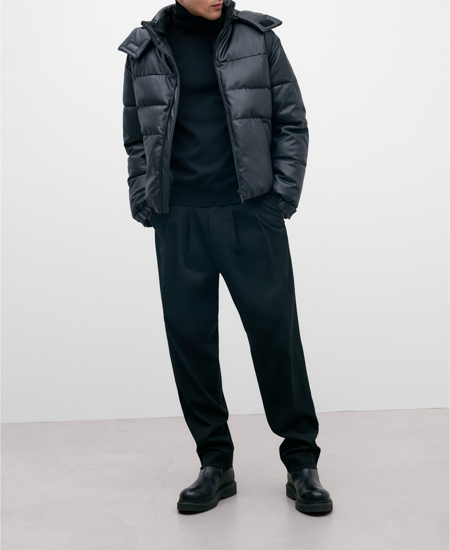 Black padded jacket with hood for men image number 1