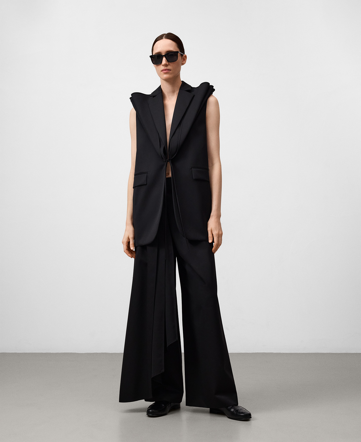 Trousers with front panel woman image number 1