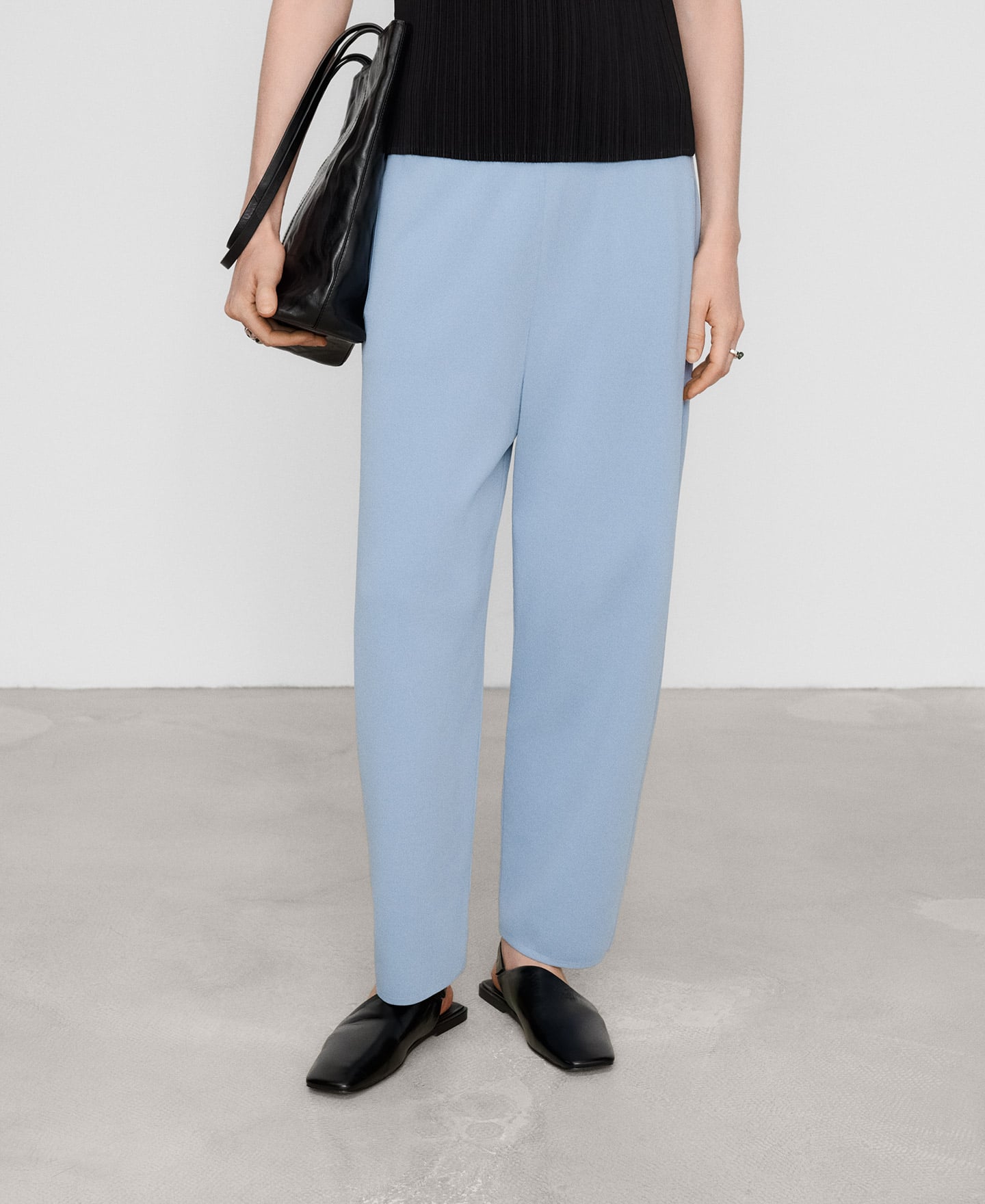 Pantalon barrel fit en maille image number 0