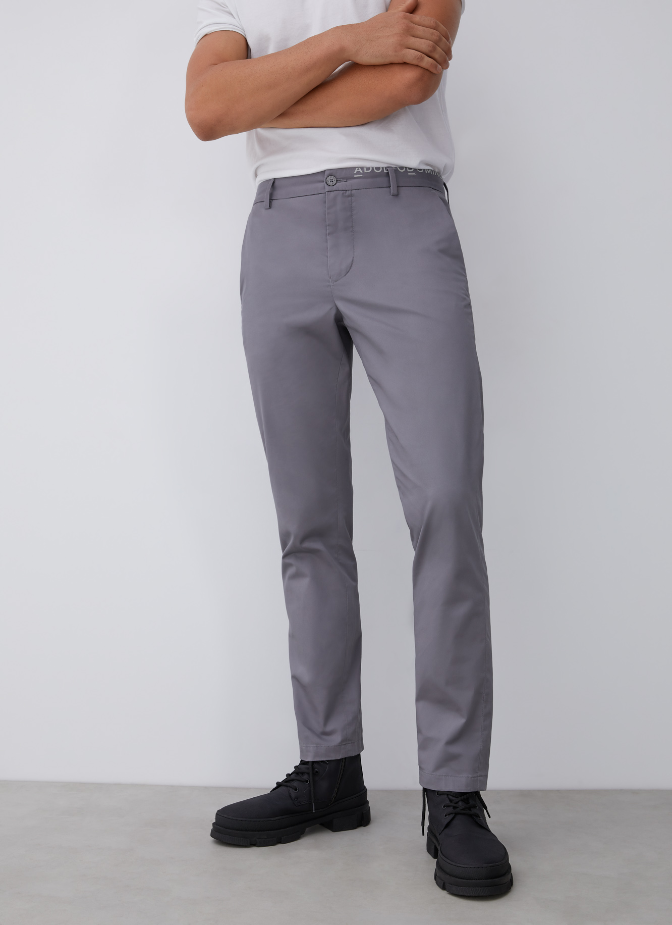 Elastic cotton trousers image number 0