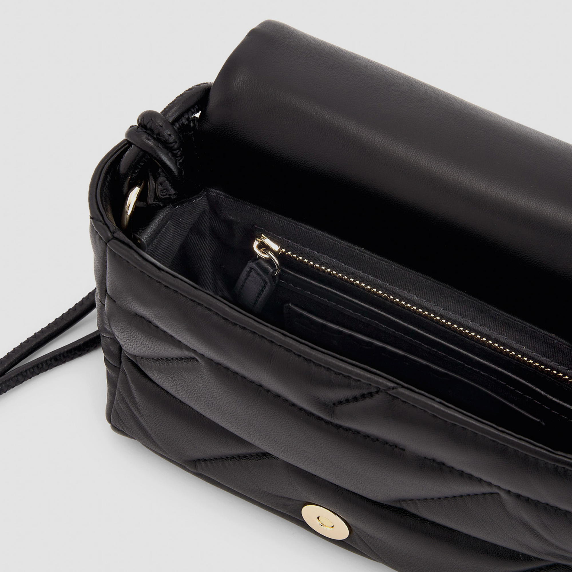 Deconstructed logo nappa shoulder bag image number 2