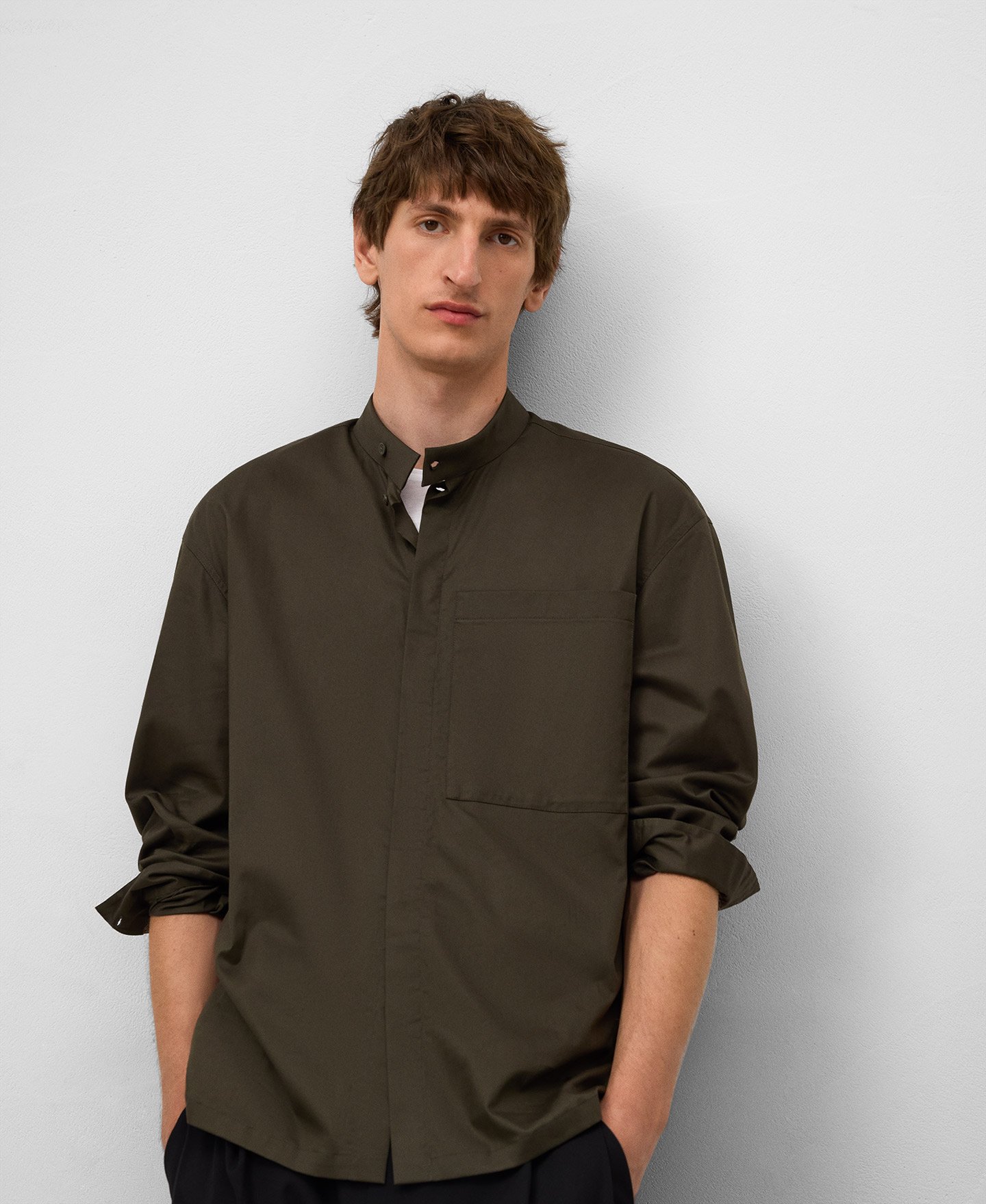 Camisa oversize cuello mao hombre image number 0