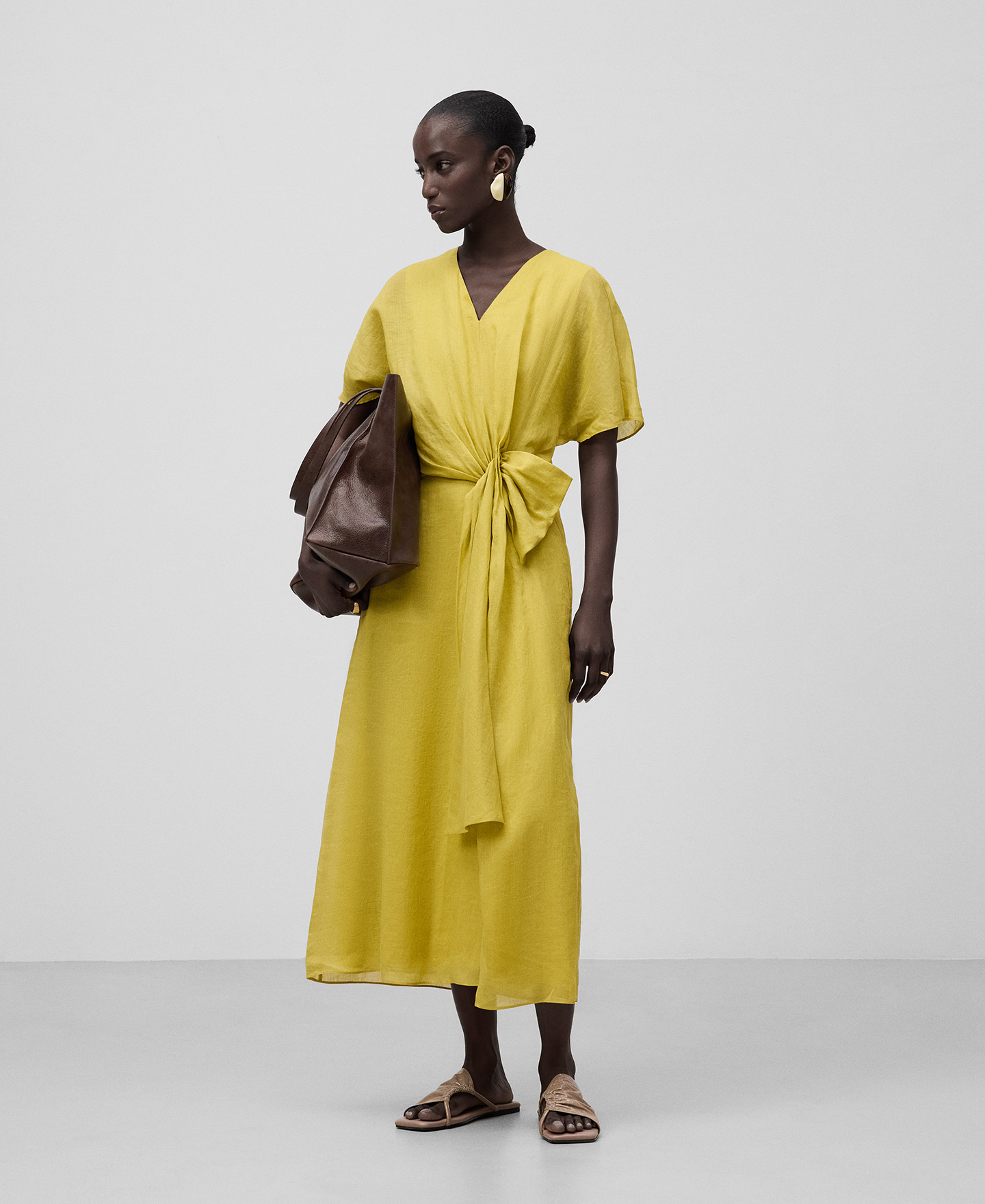Ramie midi dress with bow woman image number 1