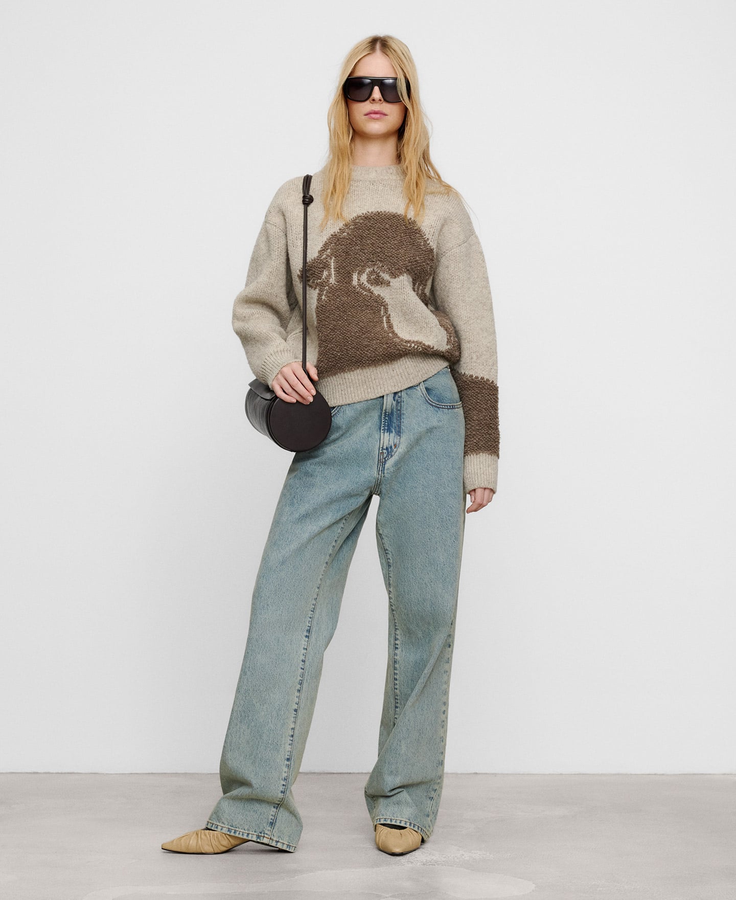 Oversize Spanish wool sweater image number 1