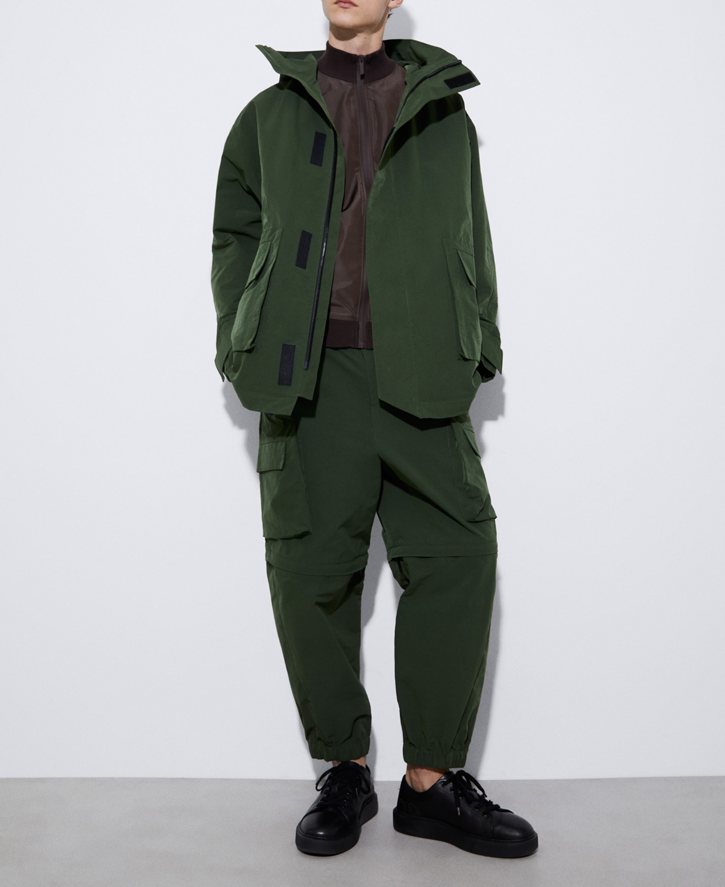 Bomber jacket in responsible cotton image number 1