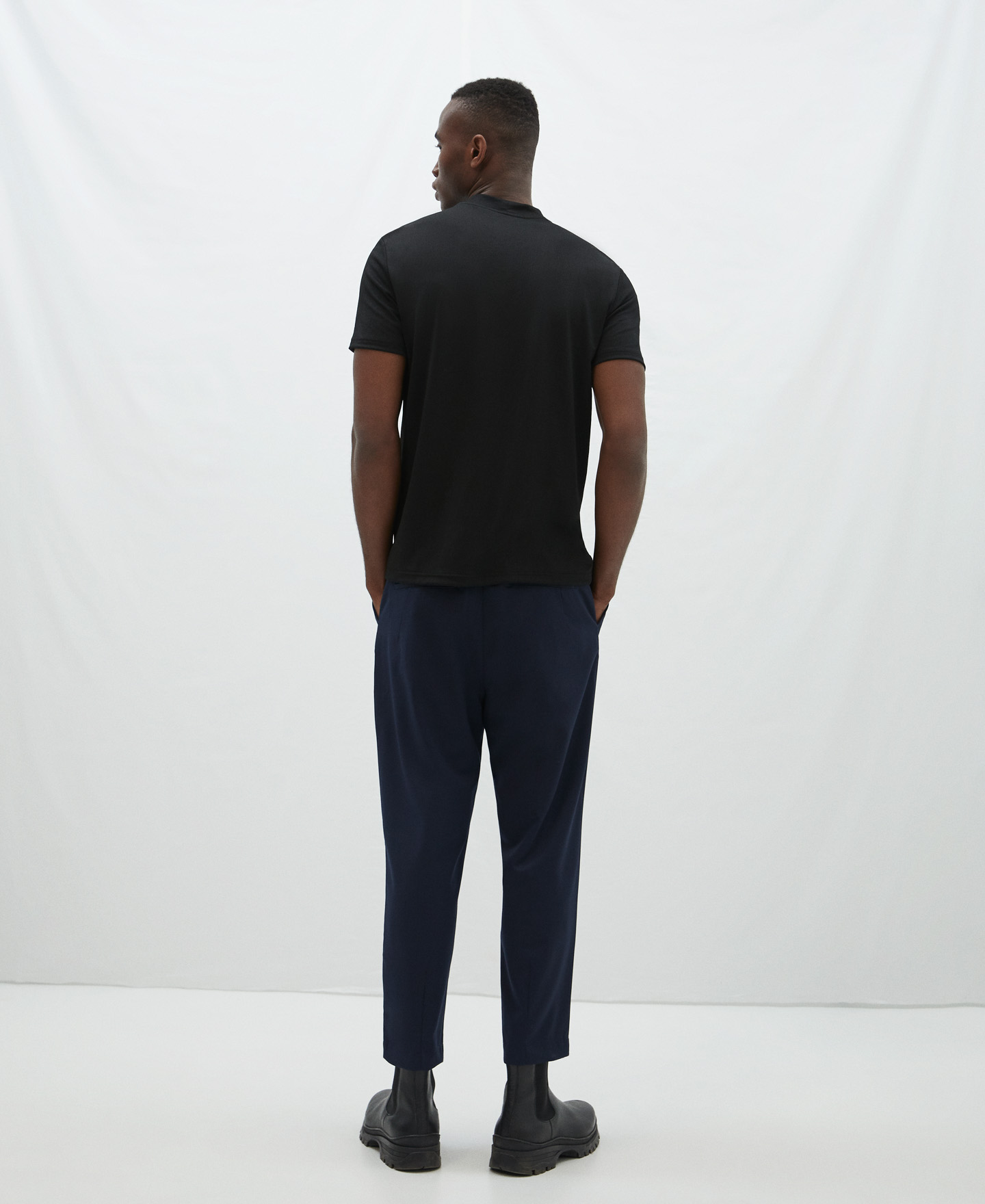 Crew neck t-shirt in wrinkled fabric image number 2