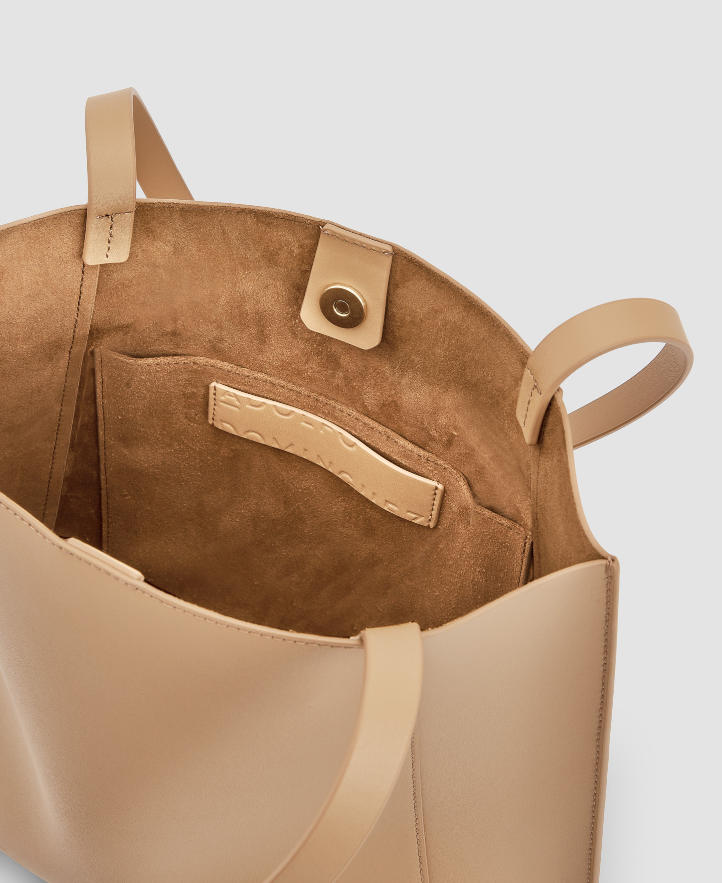 Bolso shopper en vaqueta image number 2