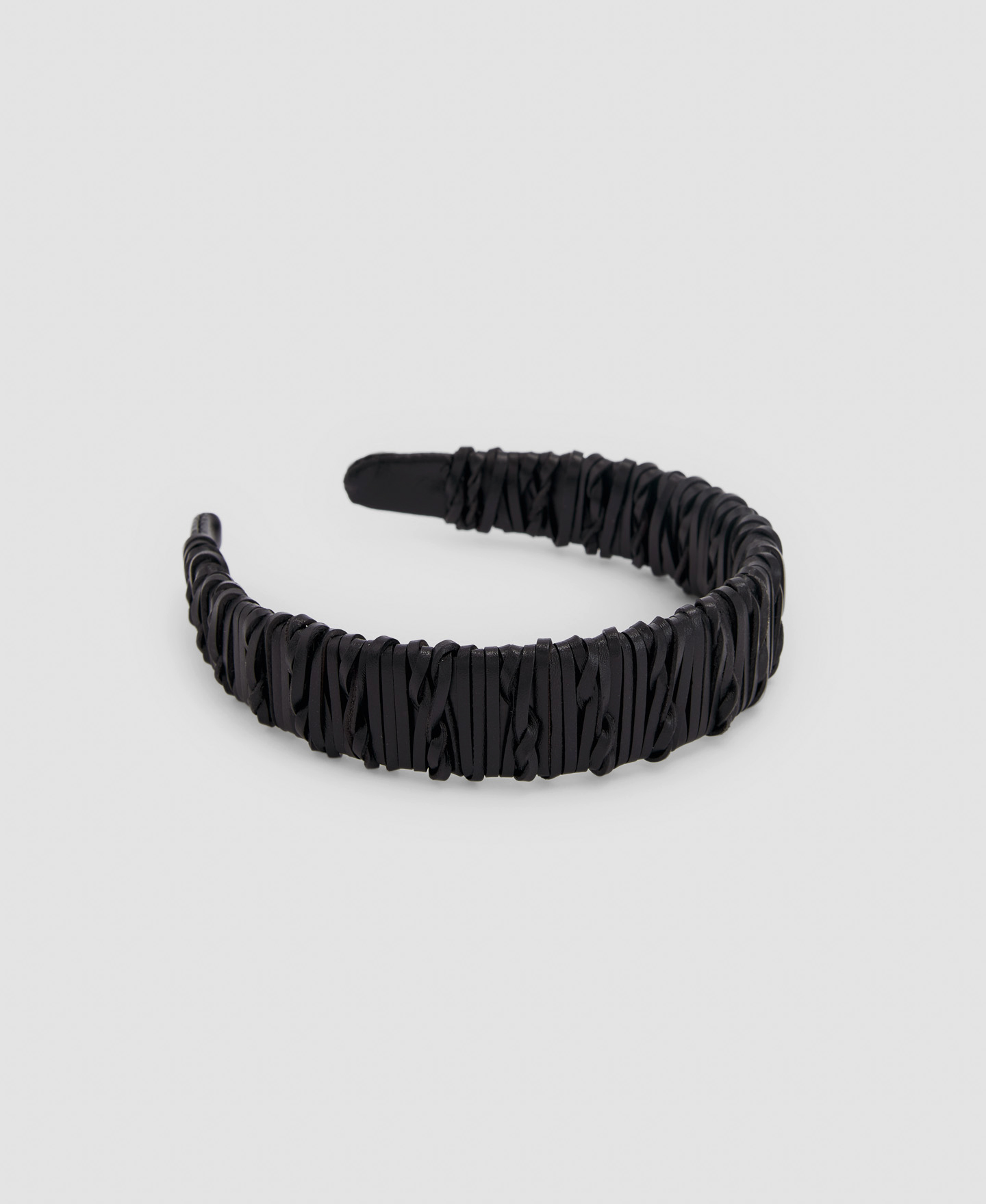 Diadema piel trenzada image number 0