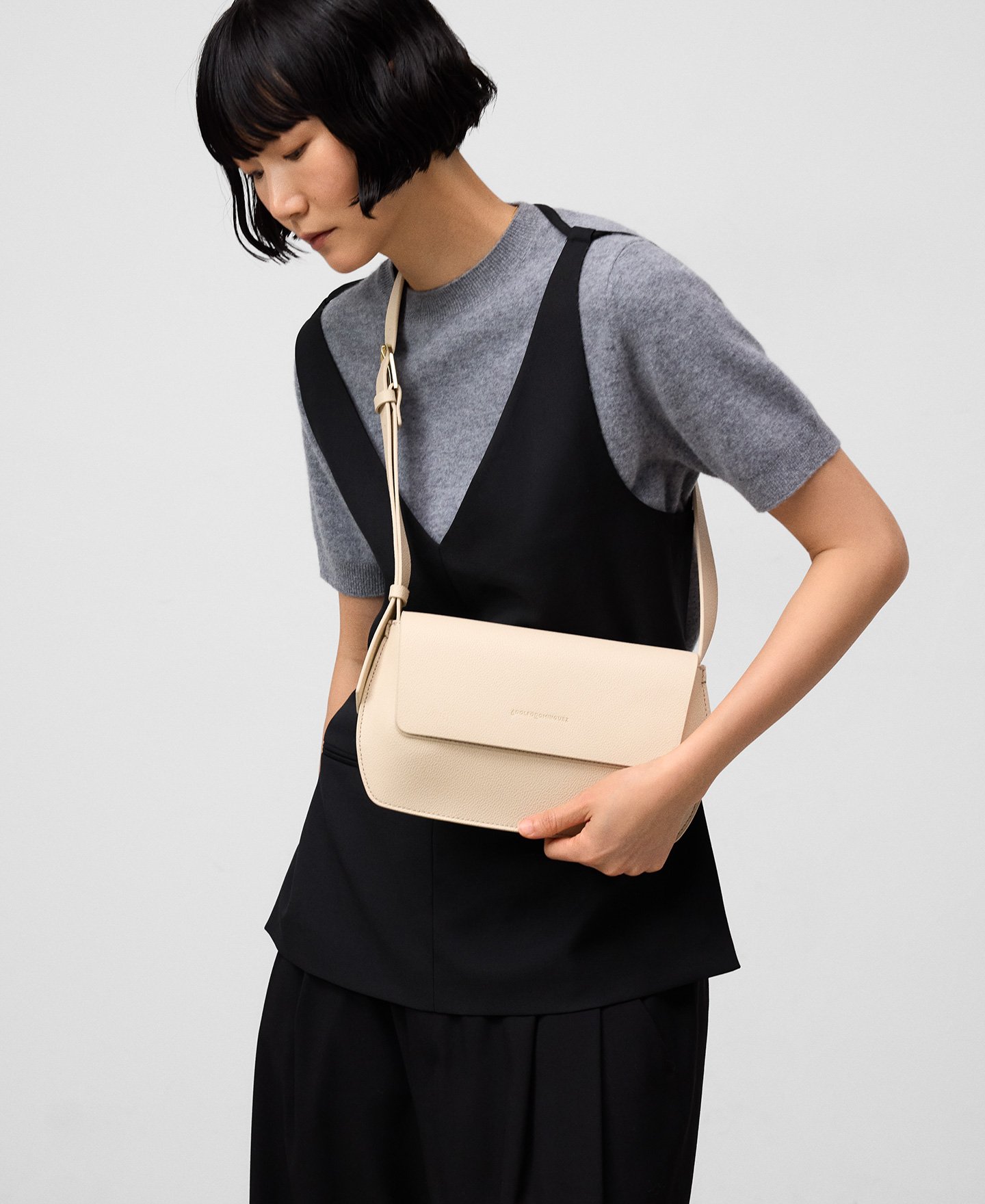 Dorna flap shoulder bag woman image number 5