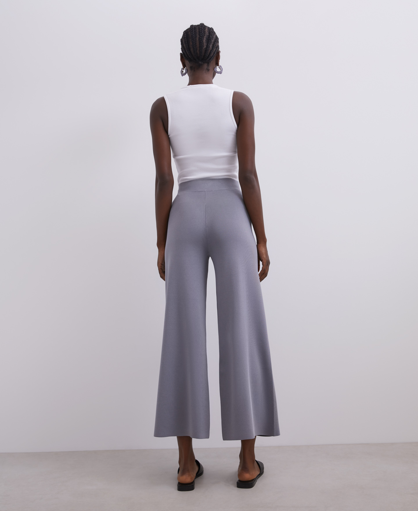 Rubber knit high rise pants image number 1