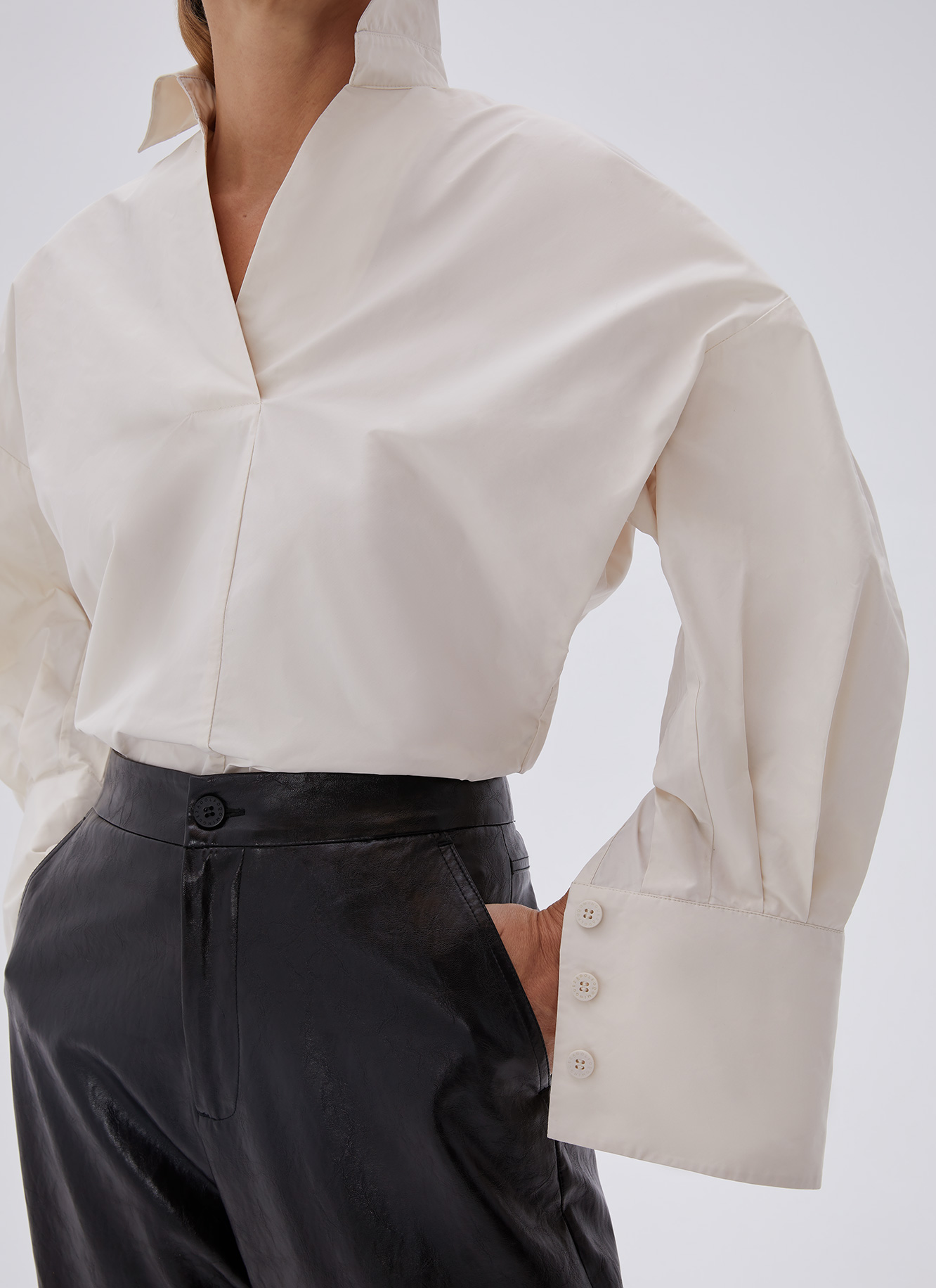 Oversize shirt with long sleeve image number 3