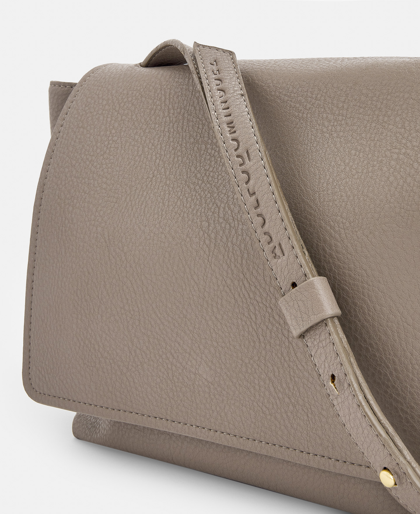 City bag with adjustable handle image number 3