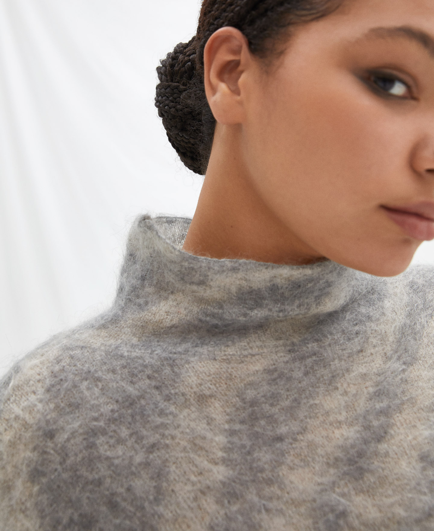 Oversize sweater with spiral print image number 3