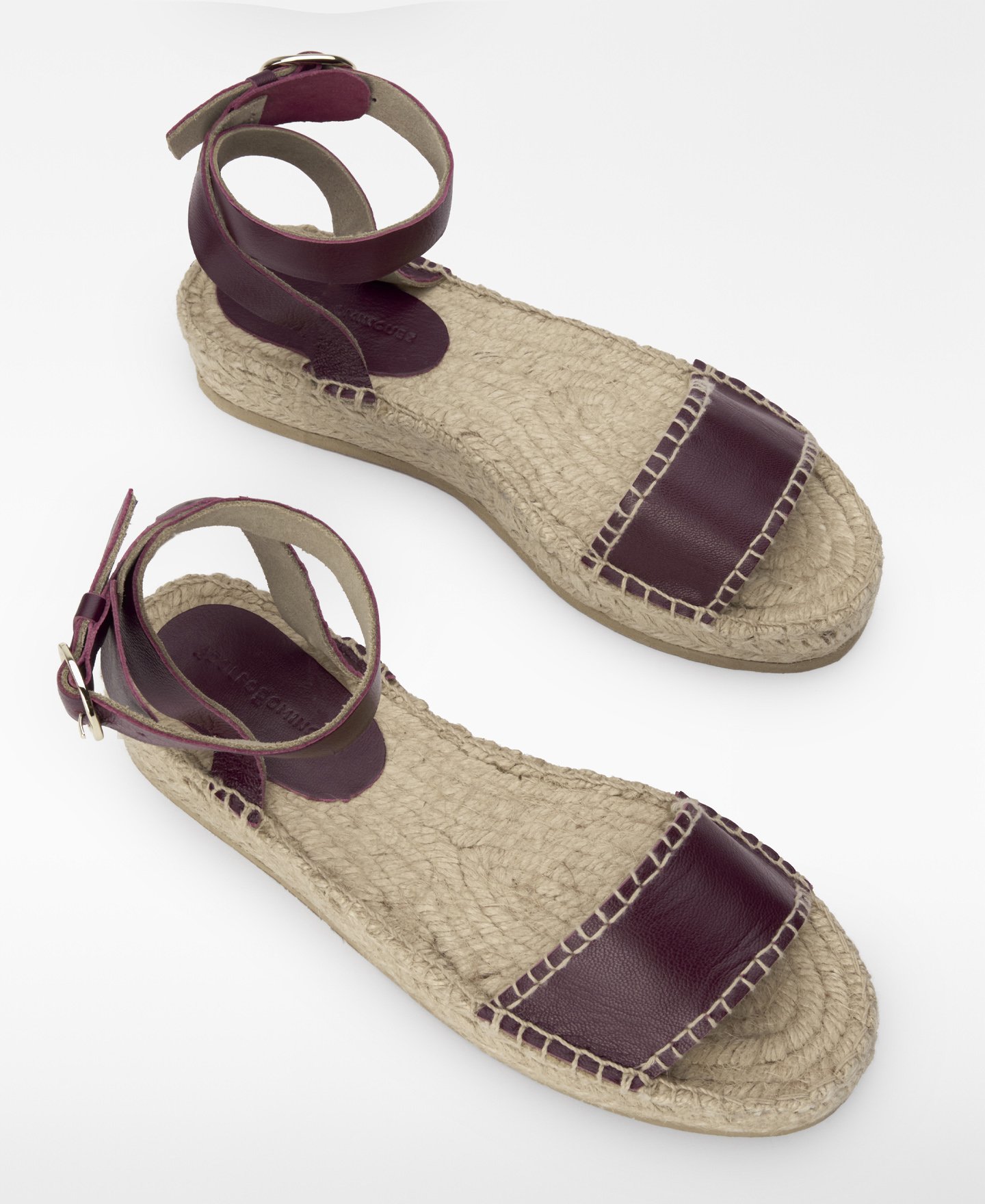 Jute sandal with leather strap image number 1