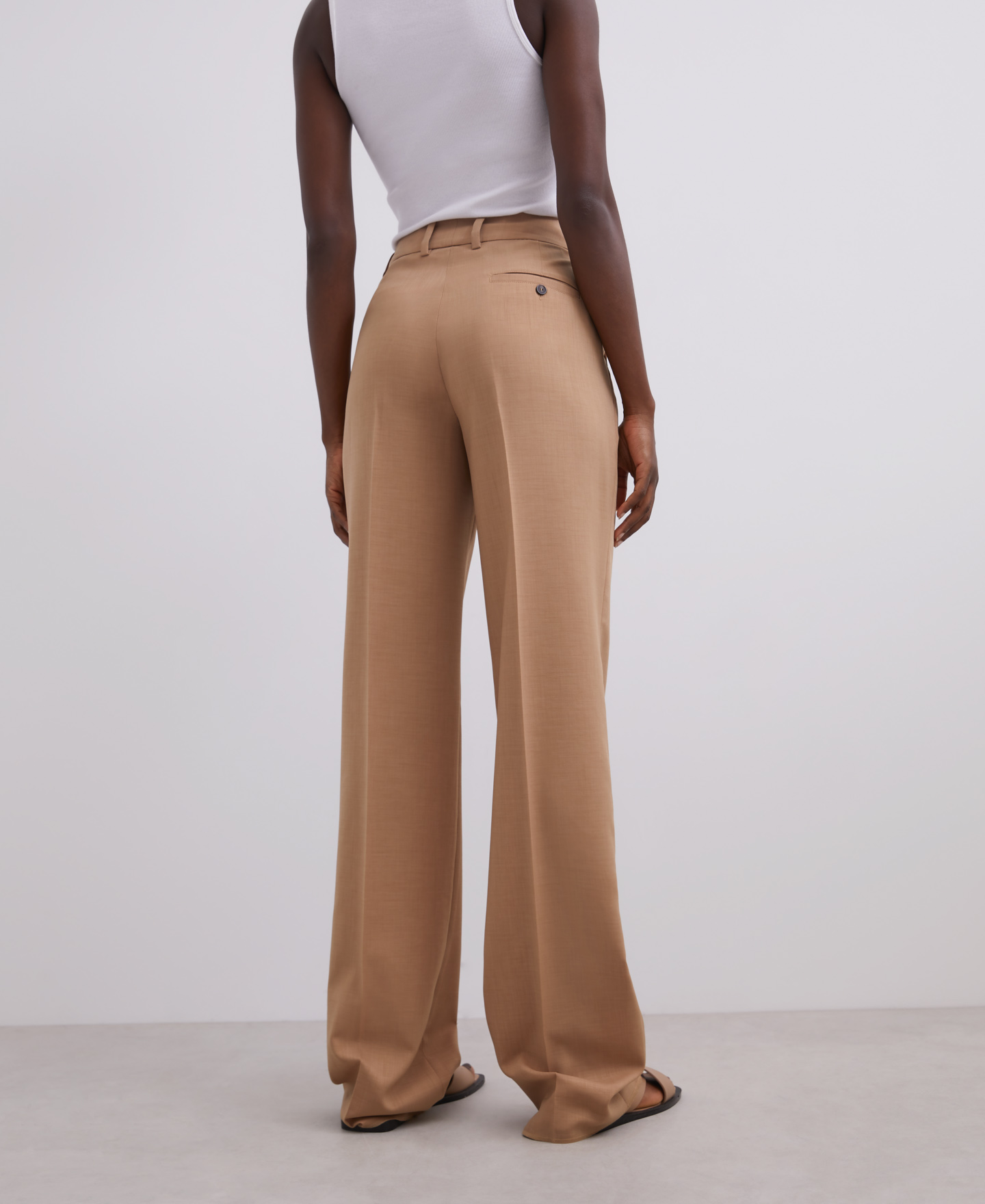 High-waisted straight trousers image number 1