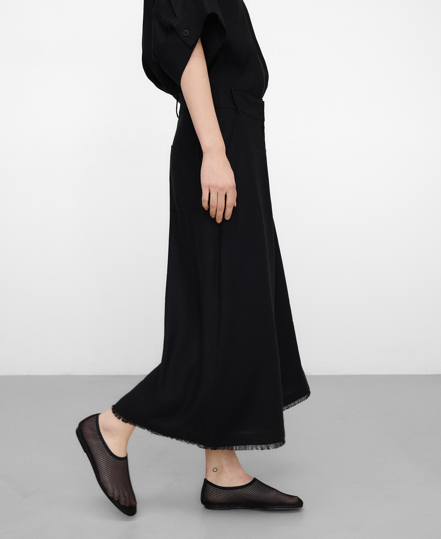 Fringed culotte trousers image number 3