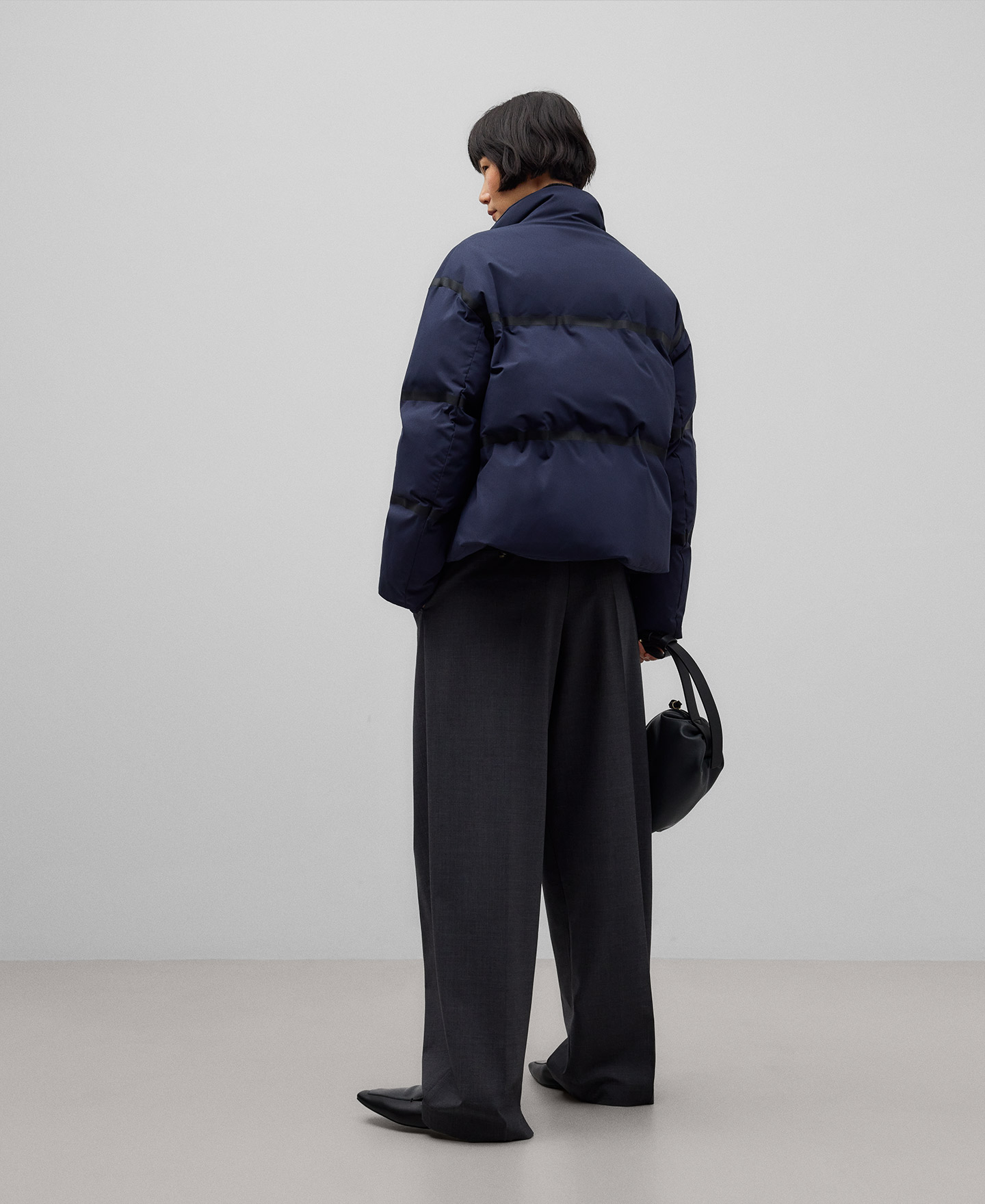 Chaqueta acolchada bicolor mujer image number 2