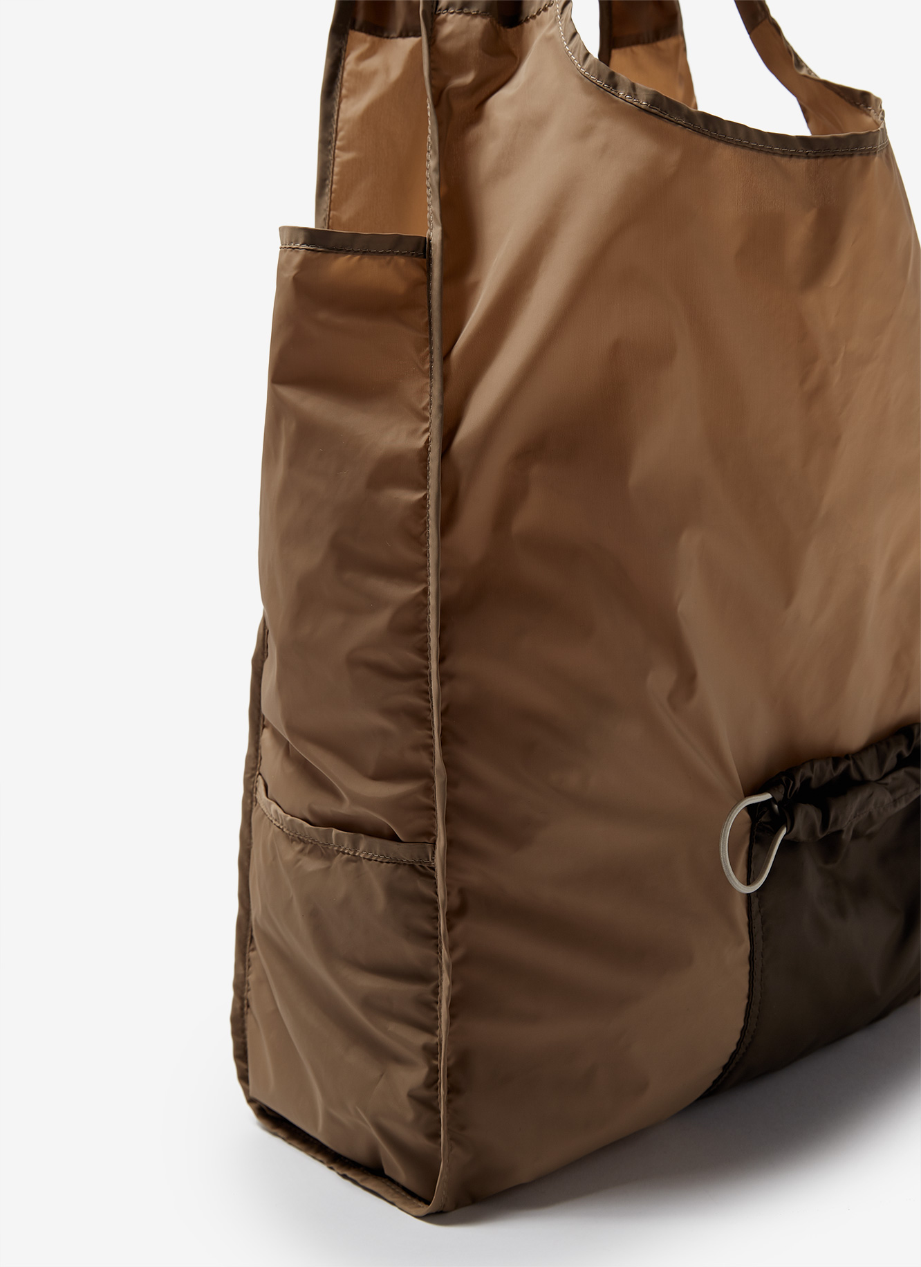 Packable nylon shopper with pocket image number 1