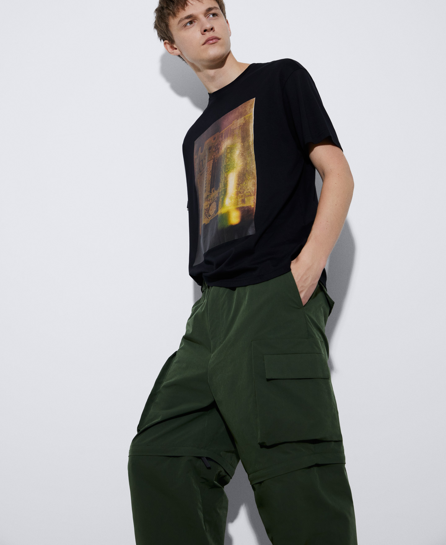 Detachable recycled polyester trousers image number 4