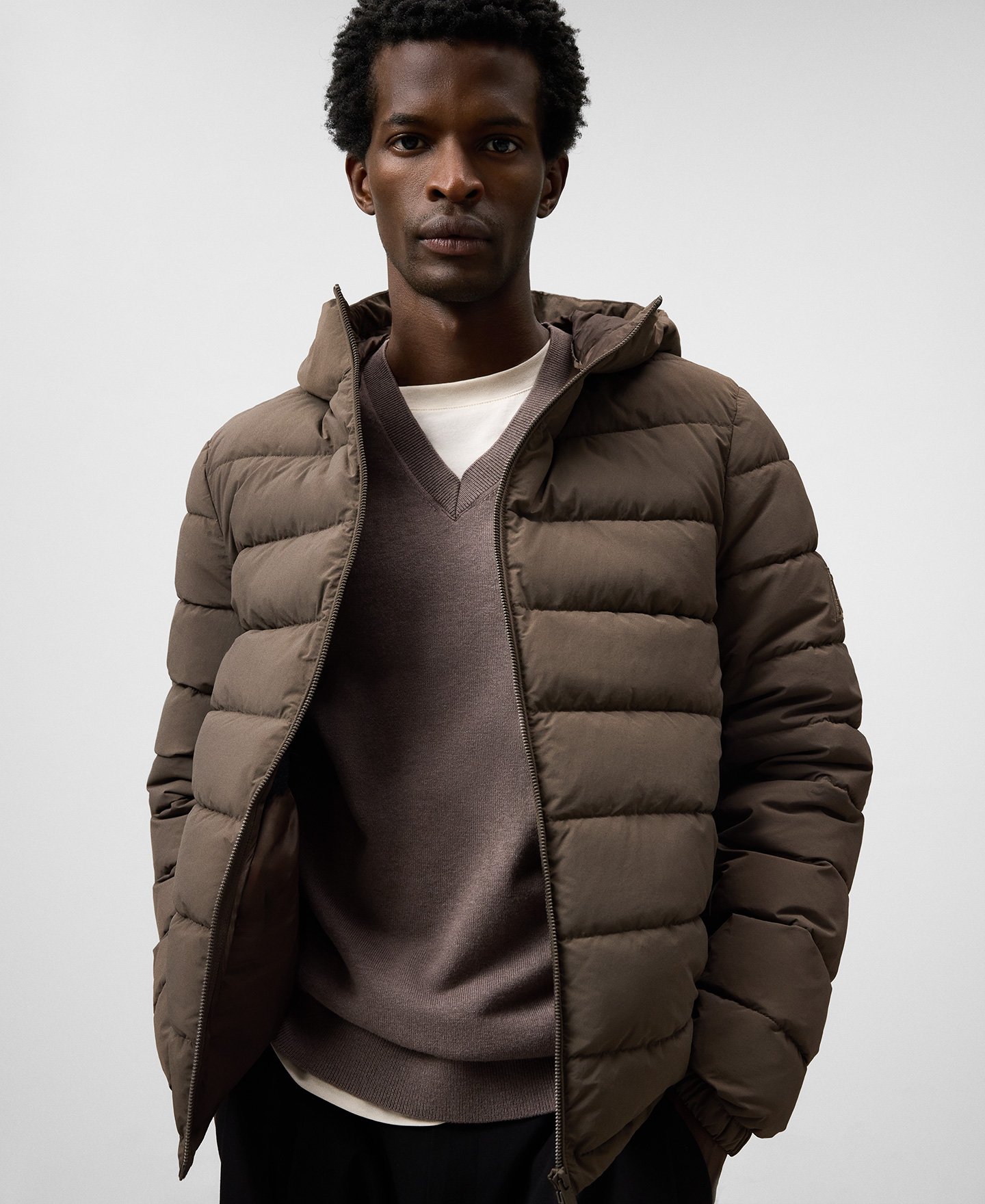 Lightweight padded jacket man image number 0