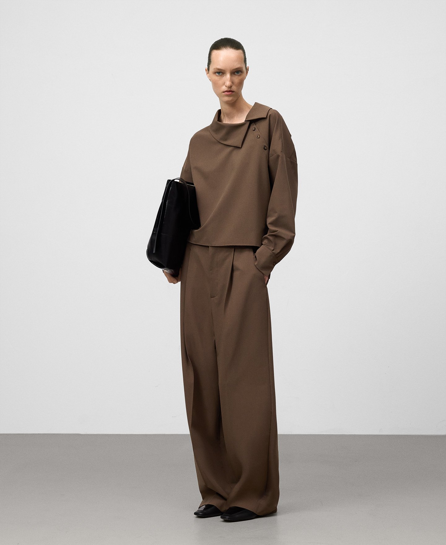 Wide-leg tailored trousers woman image number 1