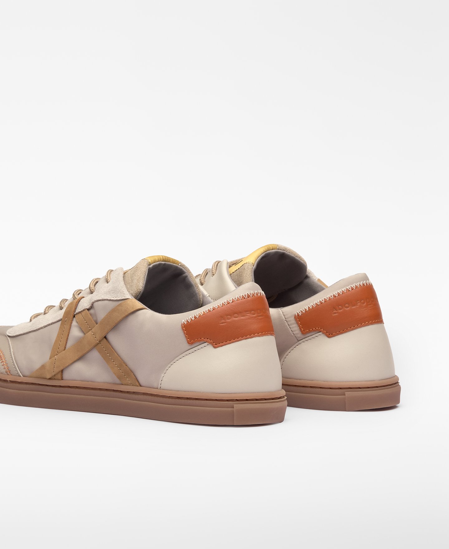 Zapatilla maxilogo en piel image number 2