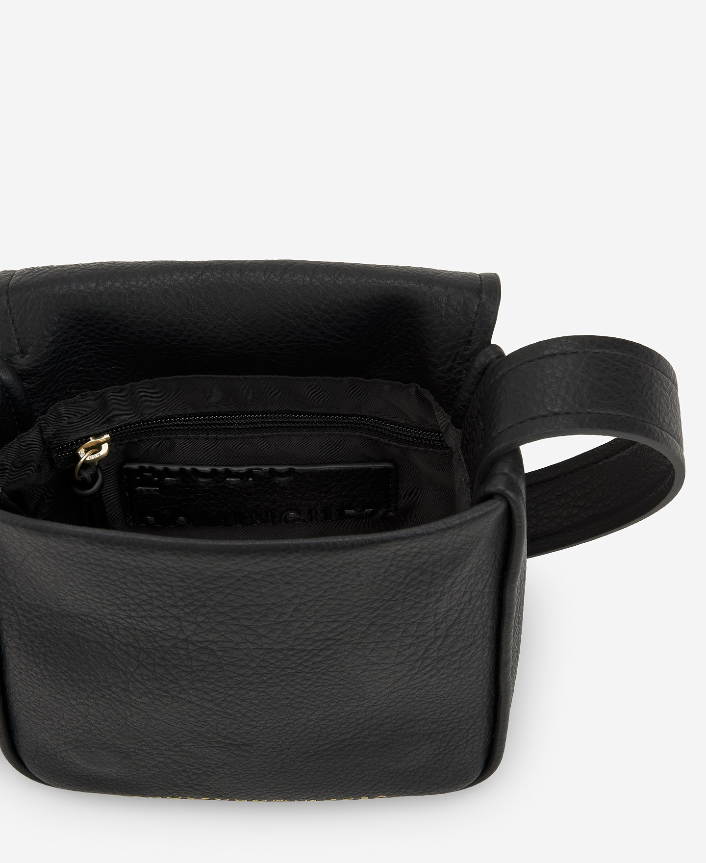 Small shoulder bag in grain texture image number 2