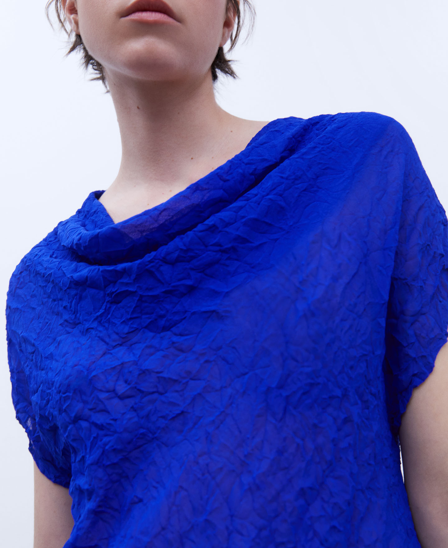 Wrinkly draped top image number 3