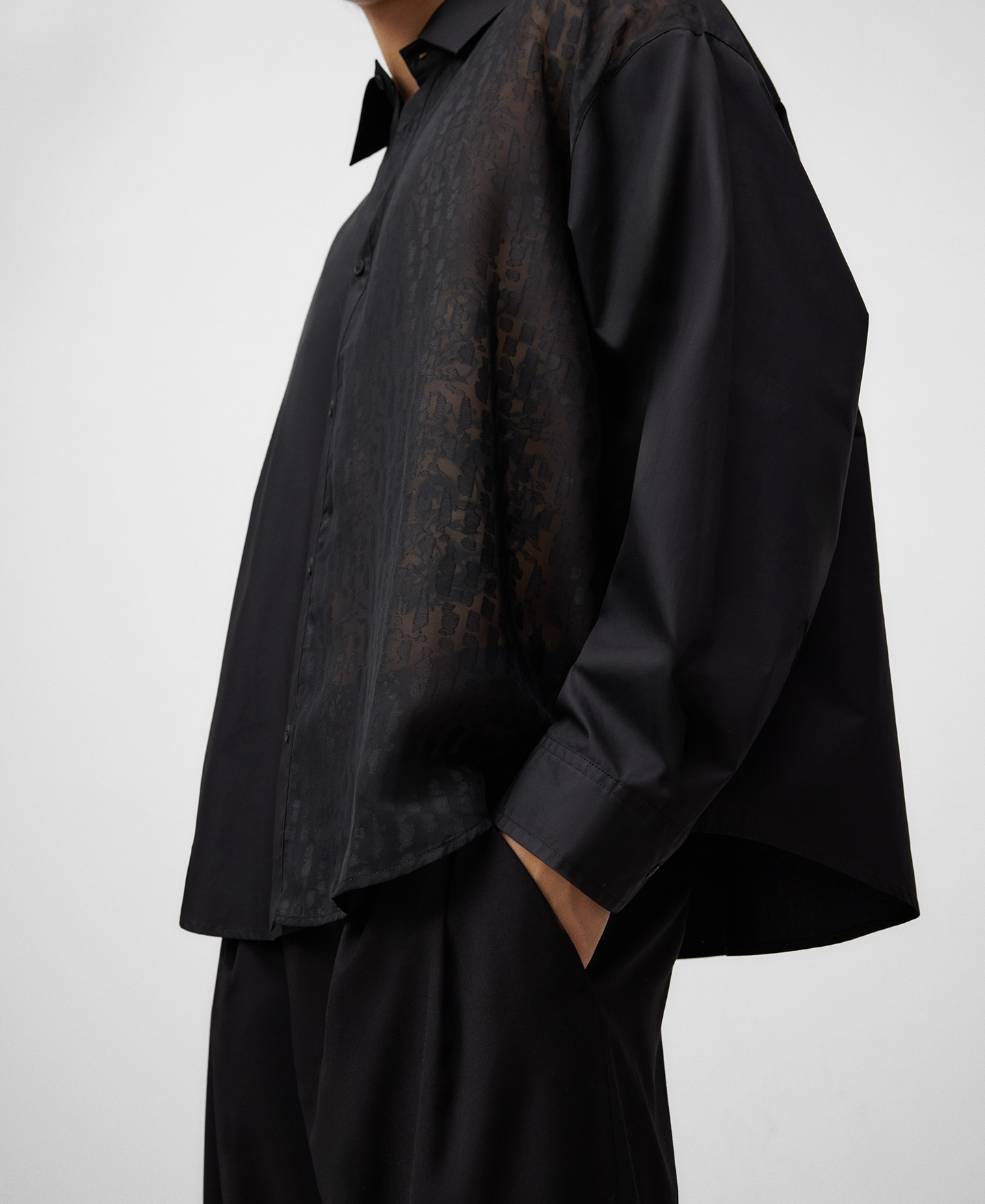 Camisa oversize devoré hombre image number 3