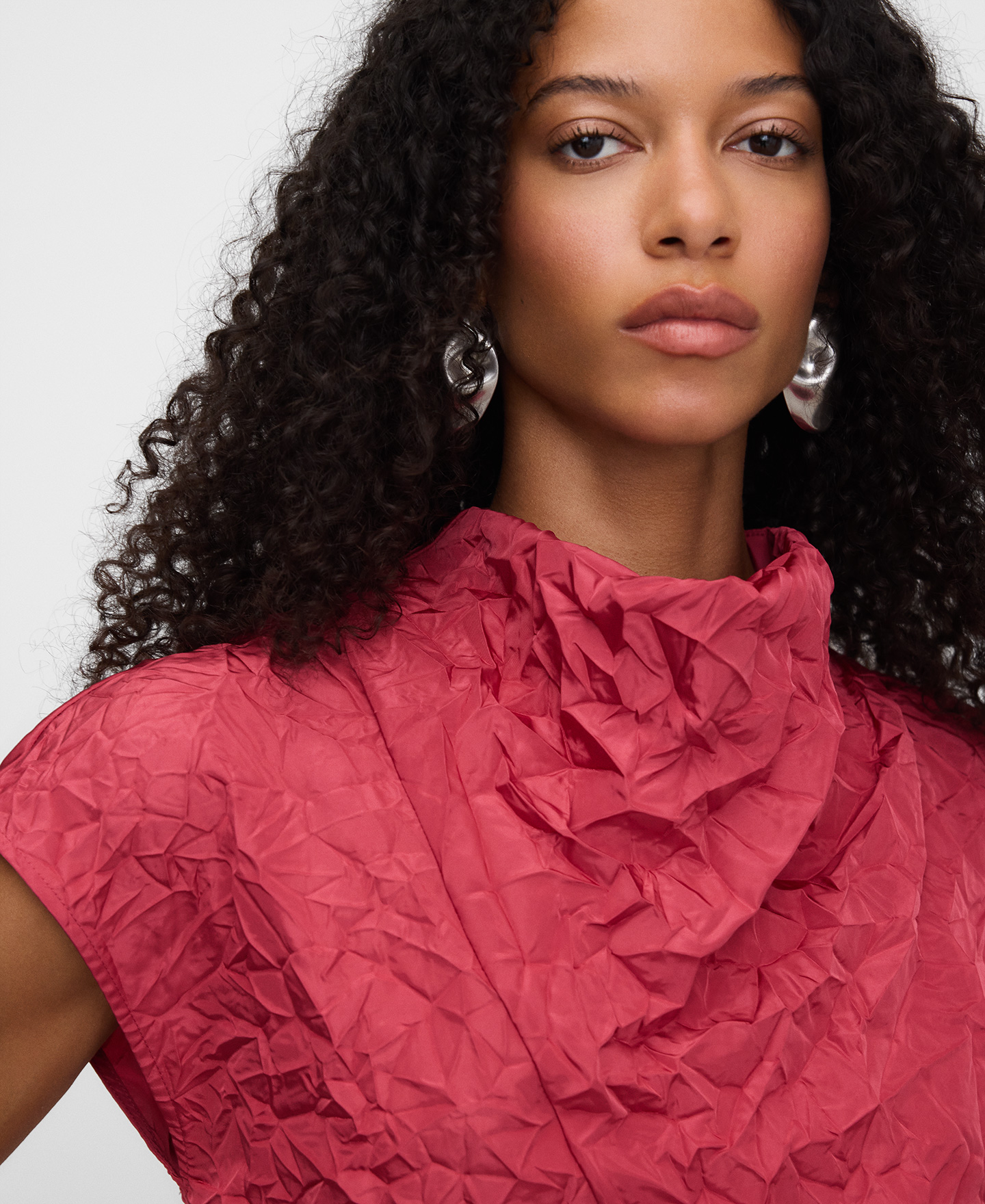 Wrinkled-effect satin top image number 3