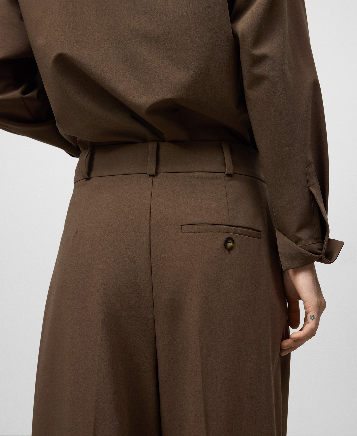 Wide-leg tailored trousers woman image number 3