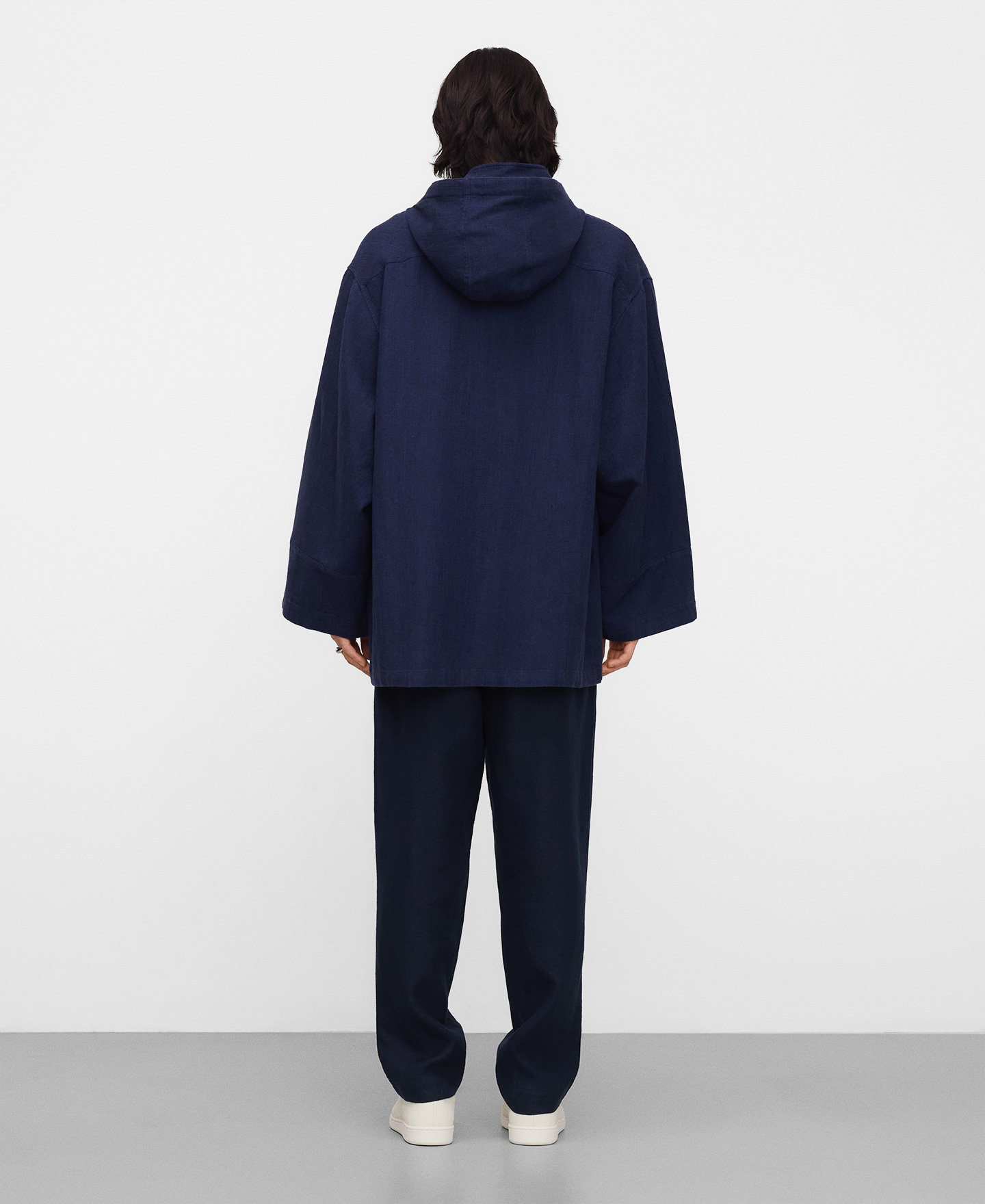 Pantal&oacute;n jogger lino europeo image number 2