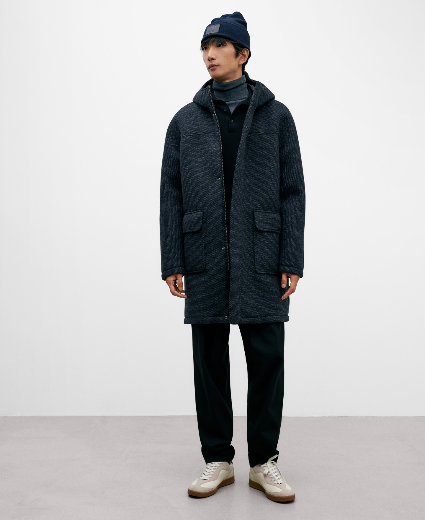 Long navy blue coat for men image number 1