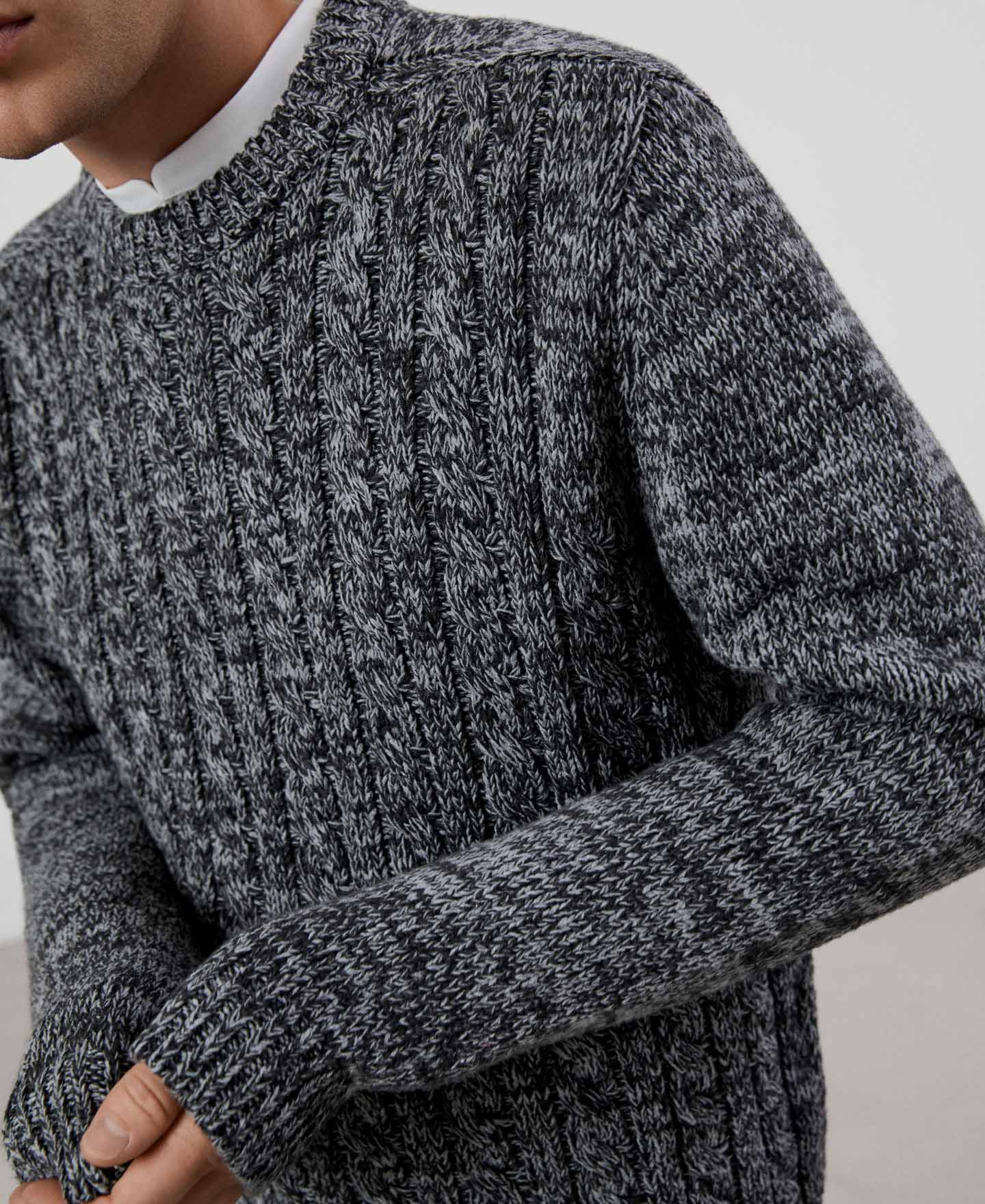 Cotton fabric sweater image number 3